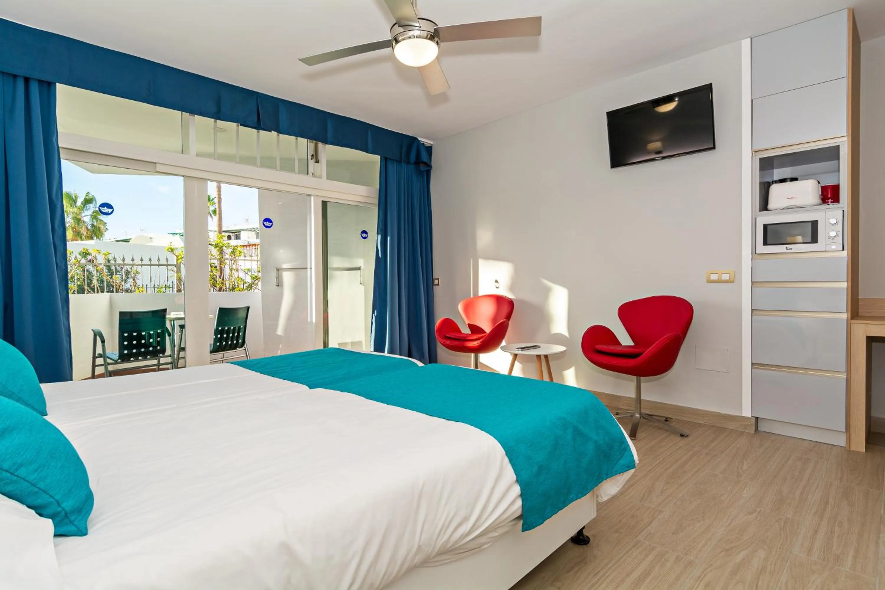 Bedroom, Bed in Apartamentos Panorama Adults Only