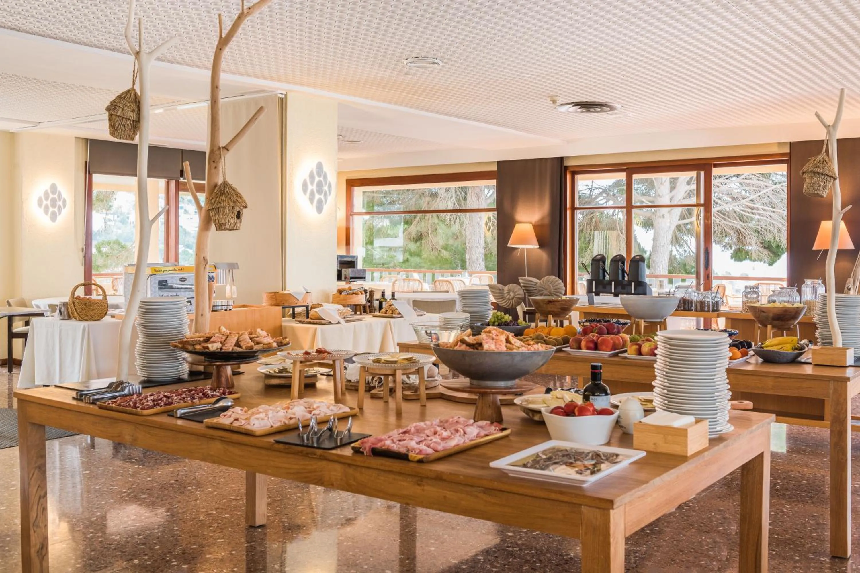 Continental breakfast in Almadraba Park Hotel