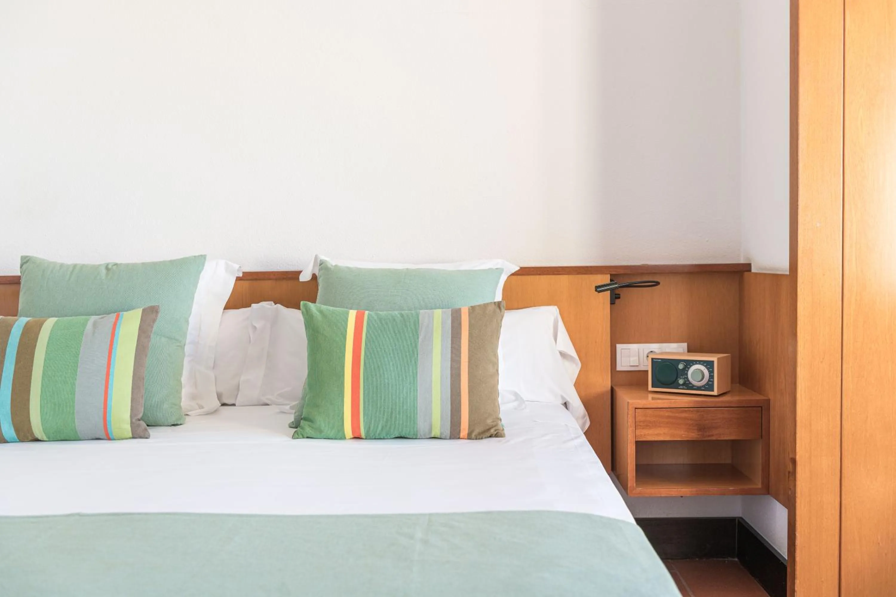 Bed in Almadraba Park Hotel