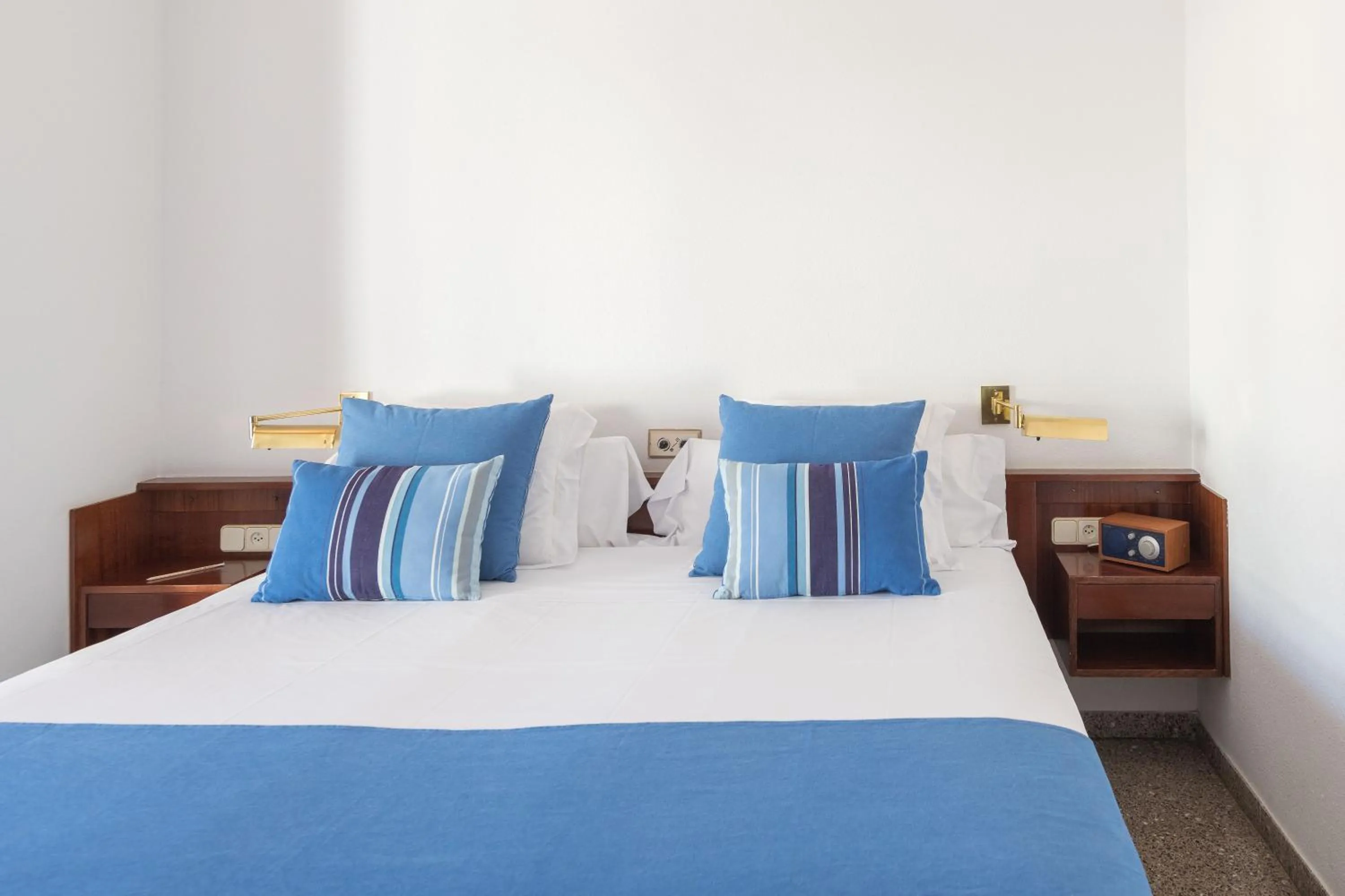 Bedroom, Bed in Almadraba Park Hotel