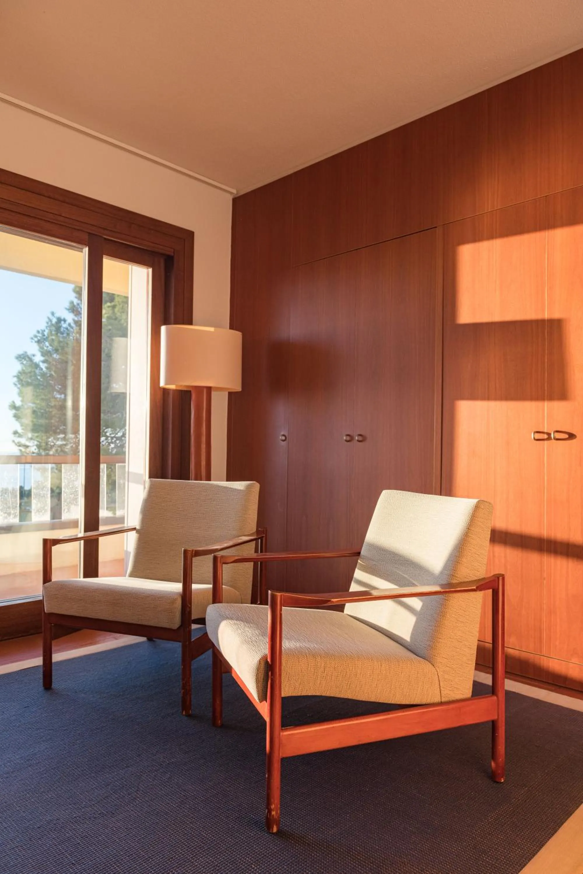 Living room in Almadraba Park Hotel