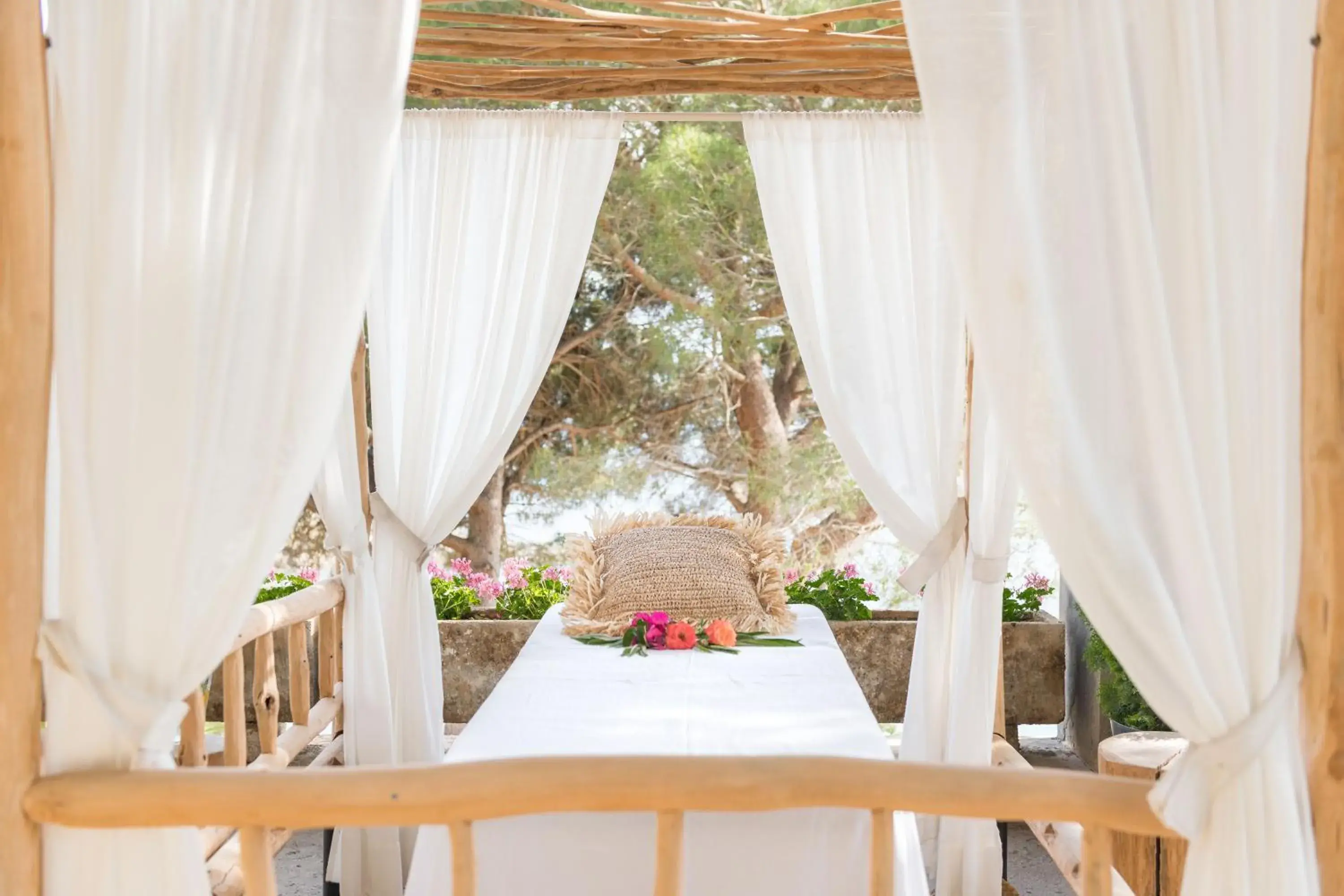 Bed in Almadraba Park Hotel Bed in Almadraba Park Hotel