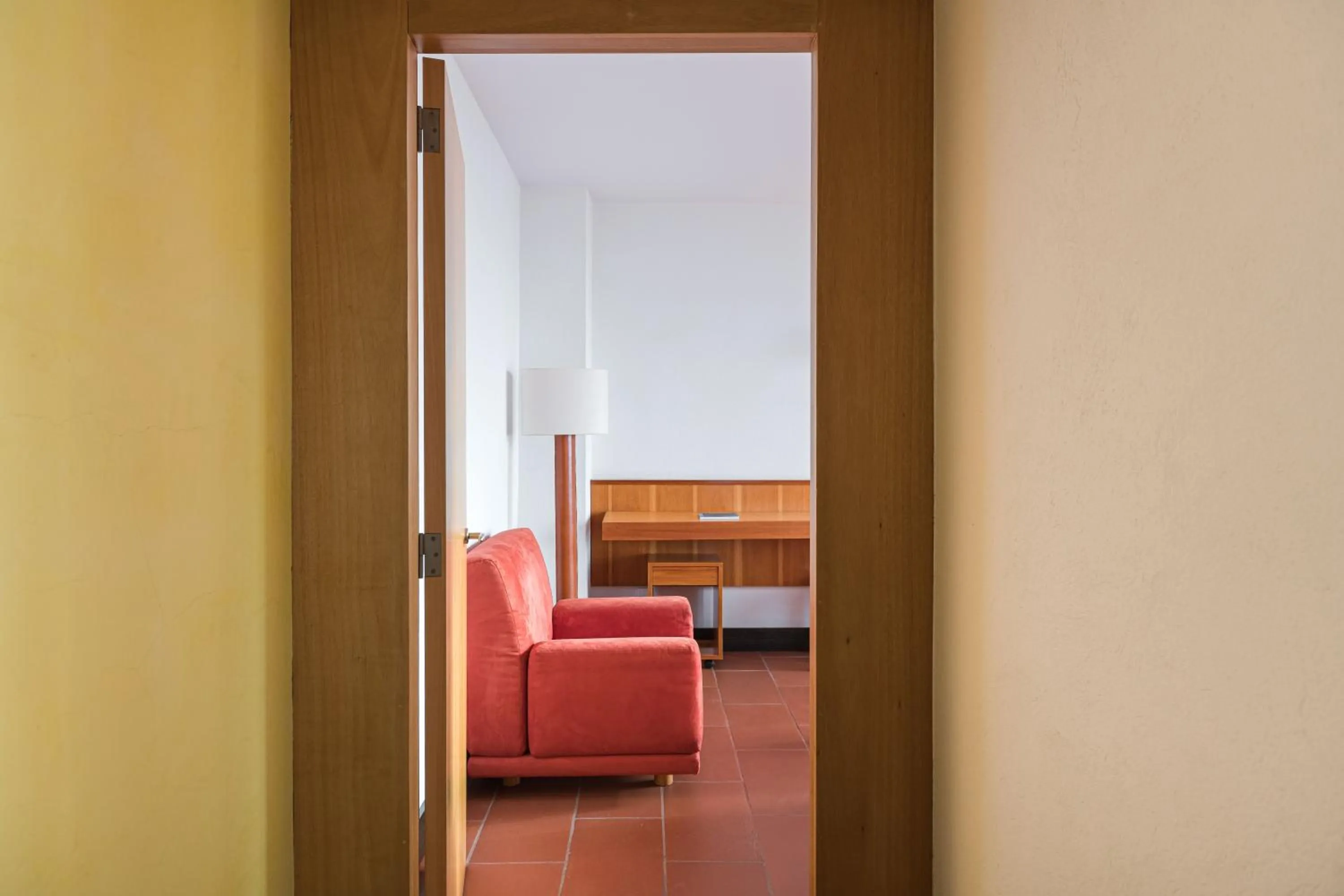 Seating area in Almadraba Park Hotel