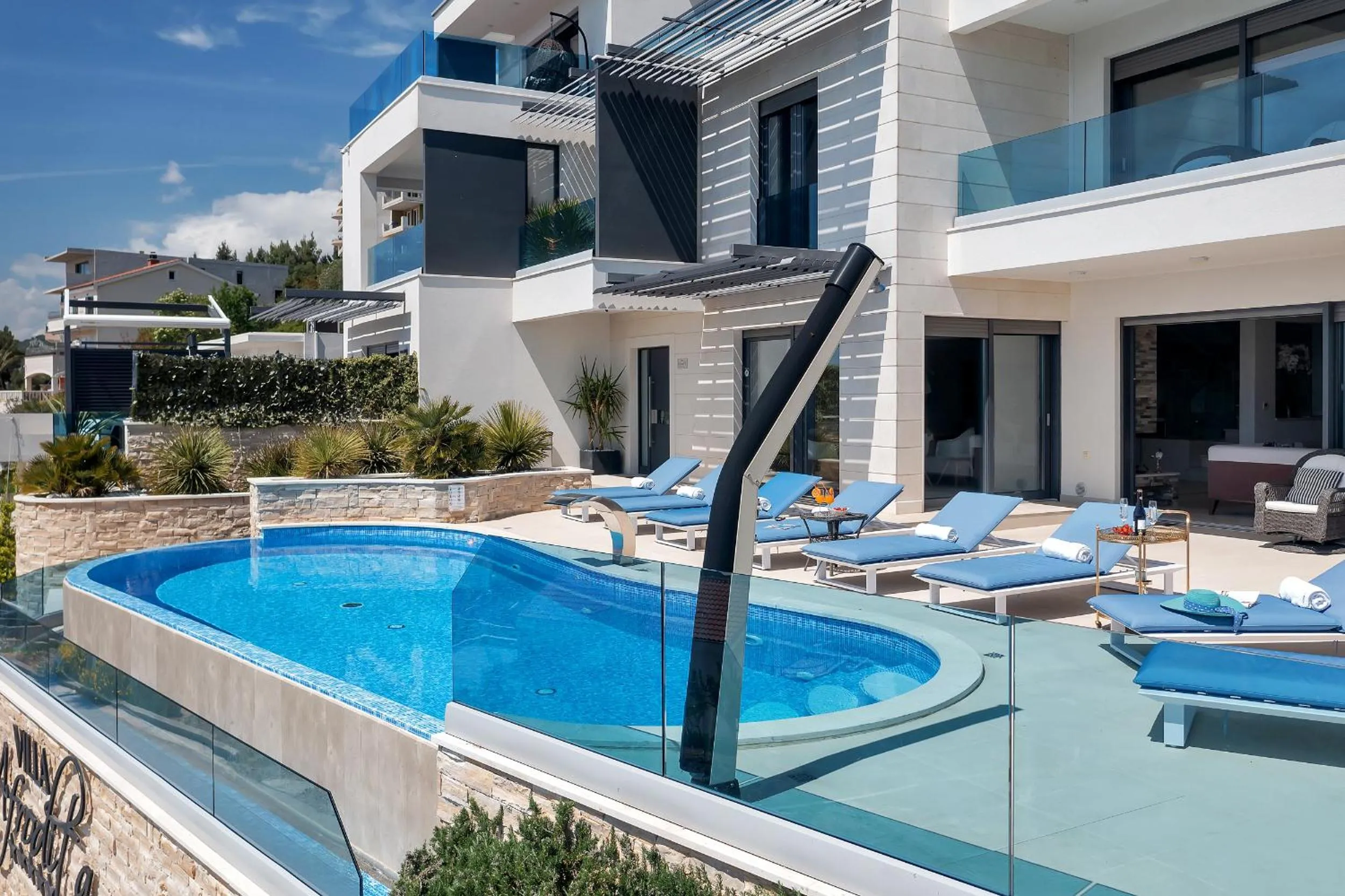 Property building in Villa Afrodita