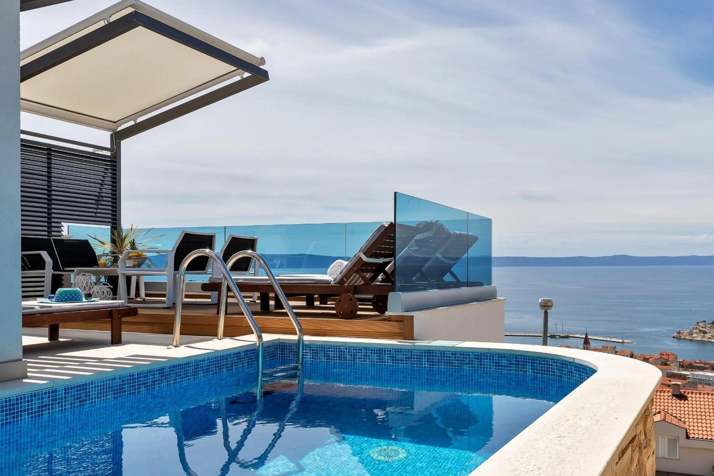 Swimming pool in Villa Afrodita