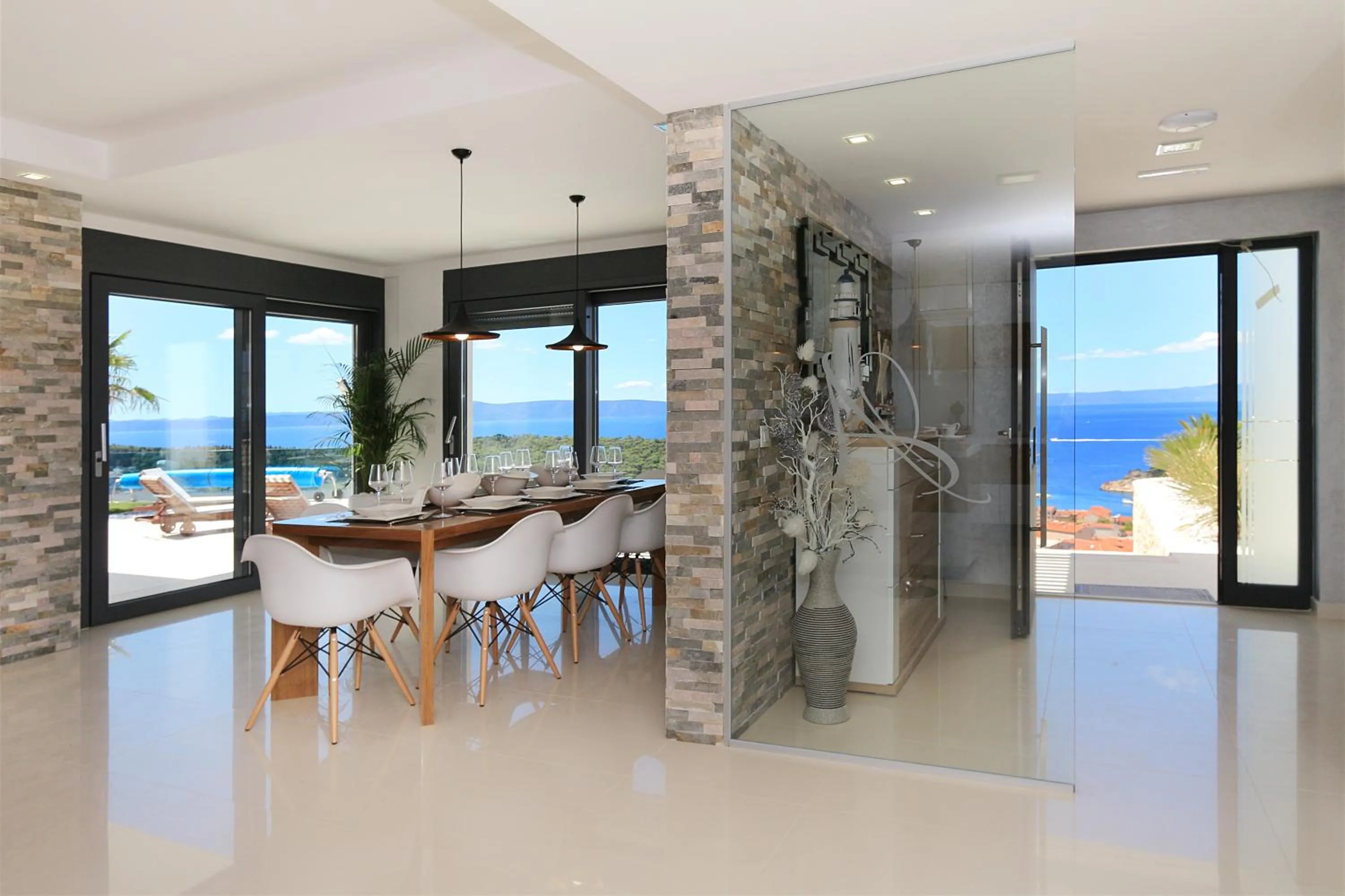 Dining area in Villa Afrodita