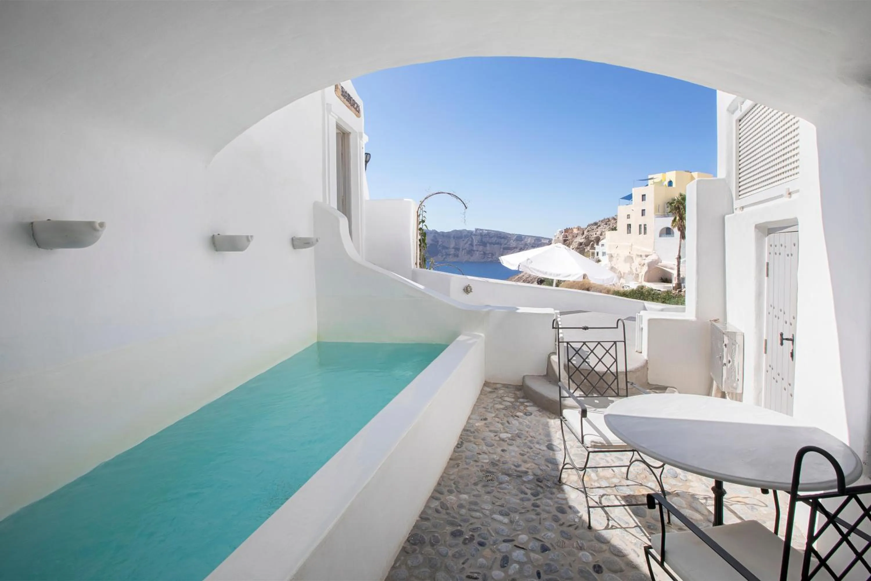Swimming pool in Ducato di Oia - Adults Only
