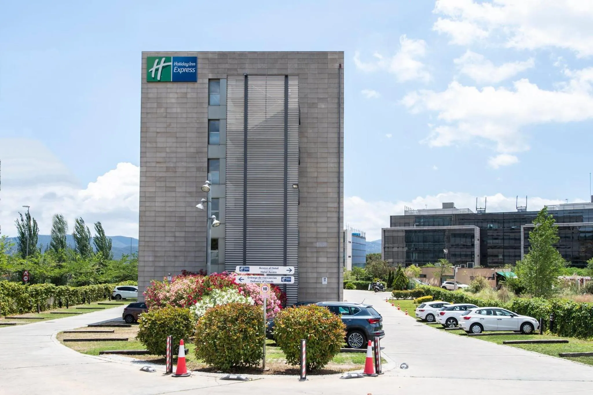 Property building in Holiday Inn Express Sant Cugat by IHG