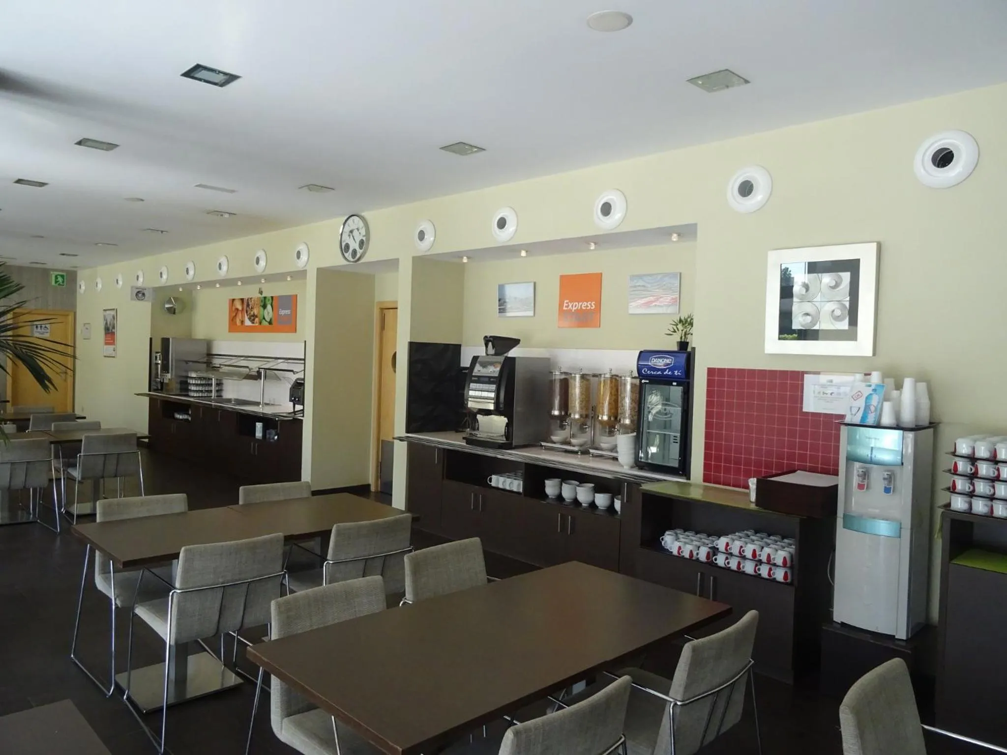 Breakfast in Holiday Inn Express Sant Cugat by IHG