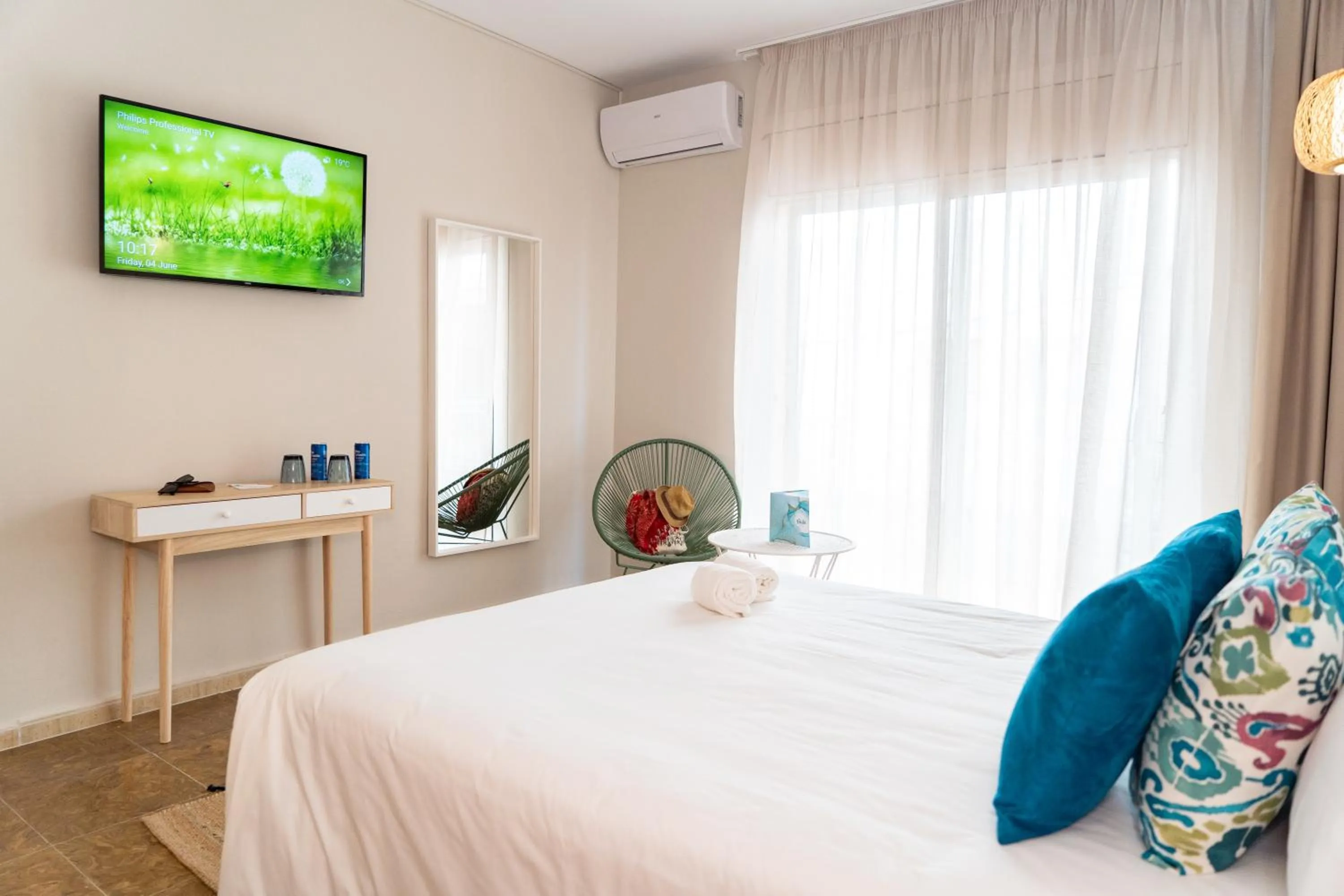 Property building, Bed in Hotel Aubí