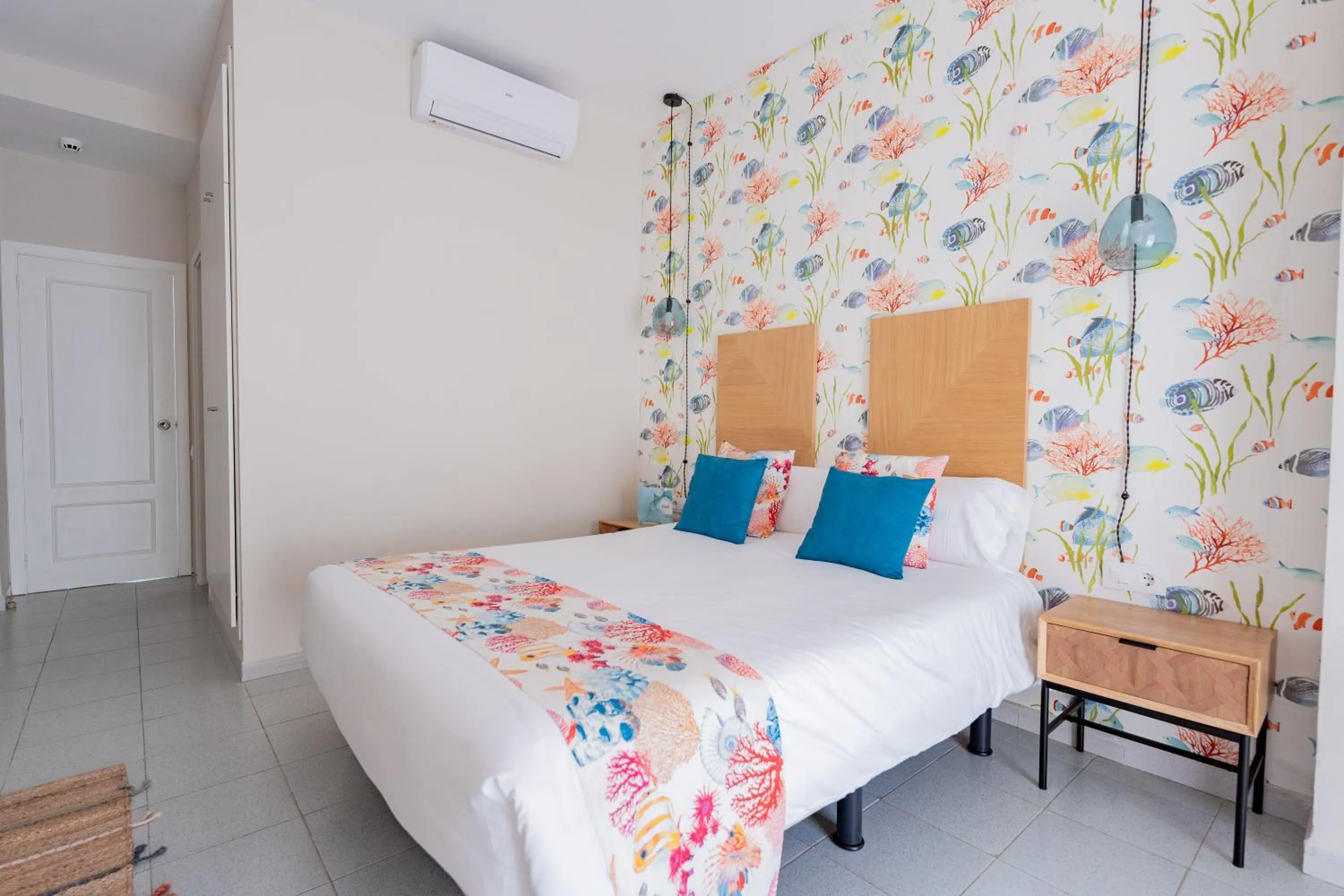 Property building, Bed in Hotel Aubí