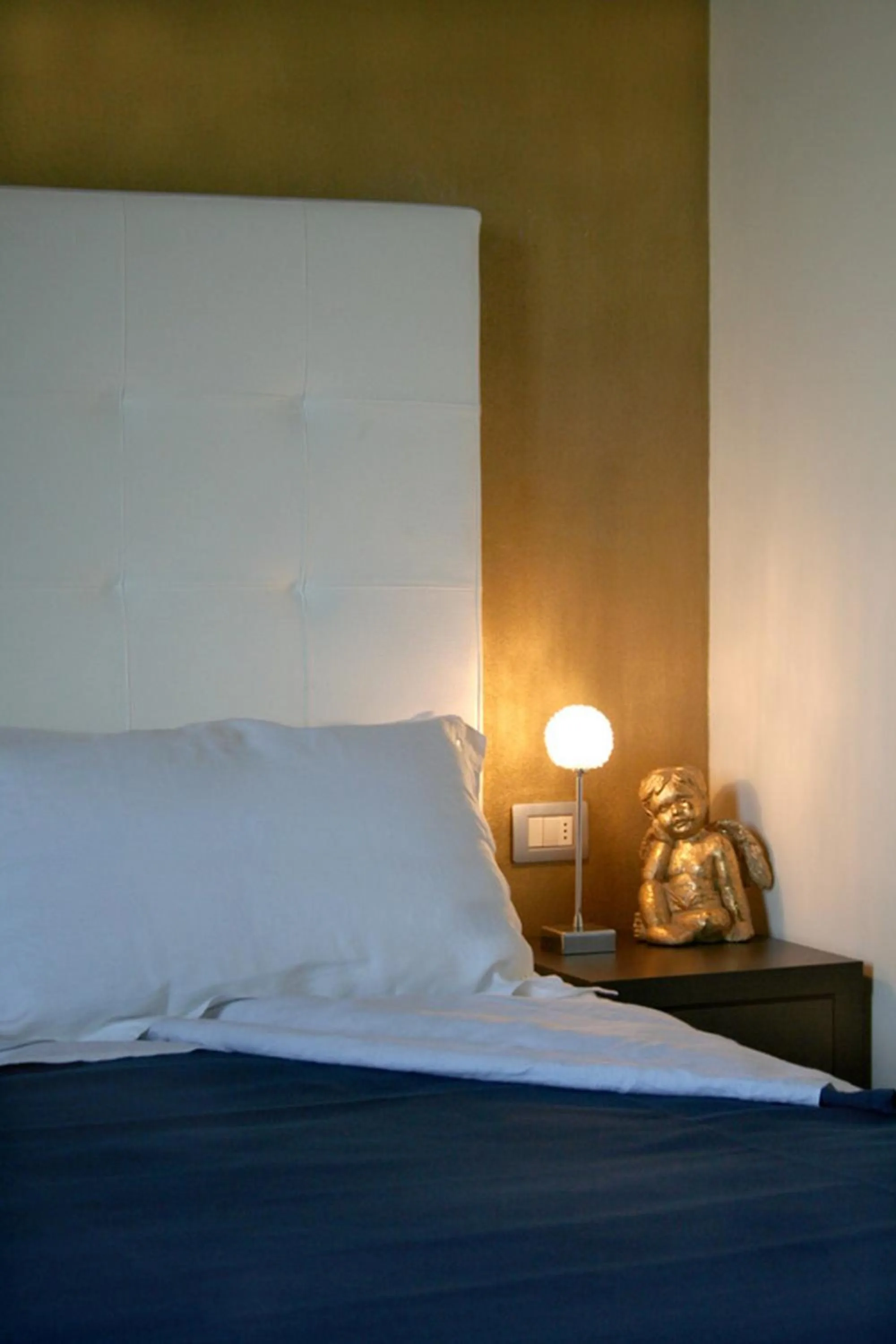 Decorative detail, Bed in Il Poggiolo Delle Rose Bed&Breakfast