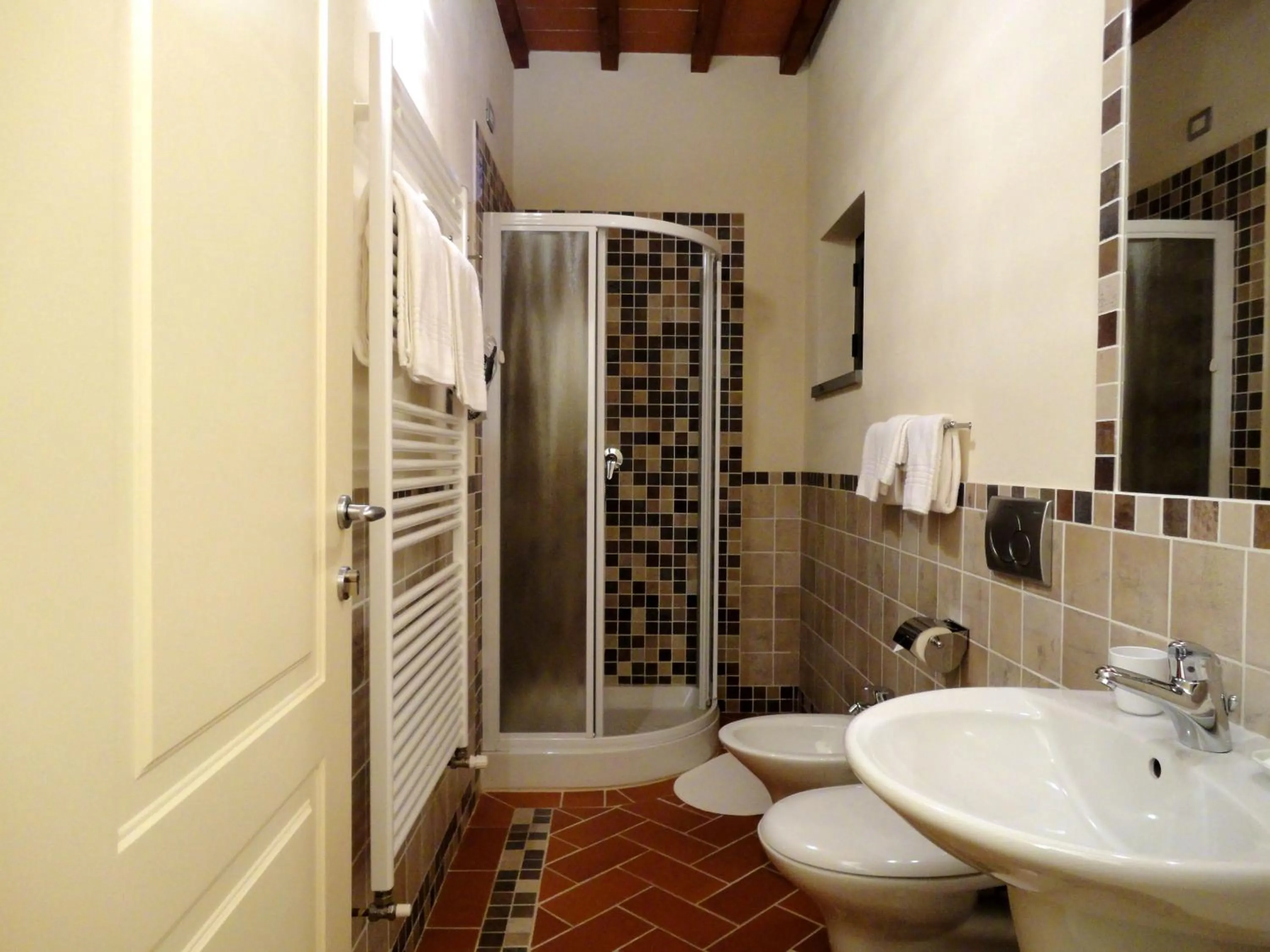 Bathroom in Il Poggiolo Delle Rose Bed&Breakfast