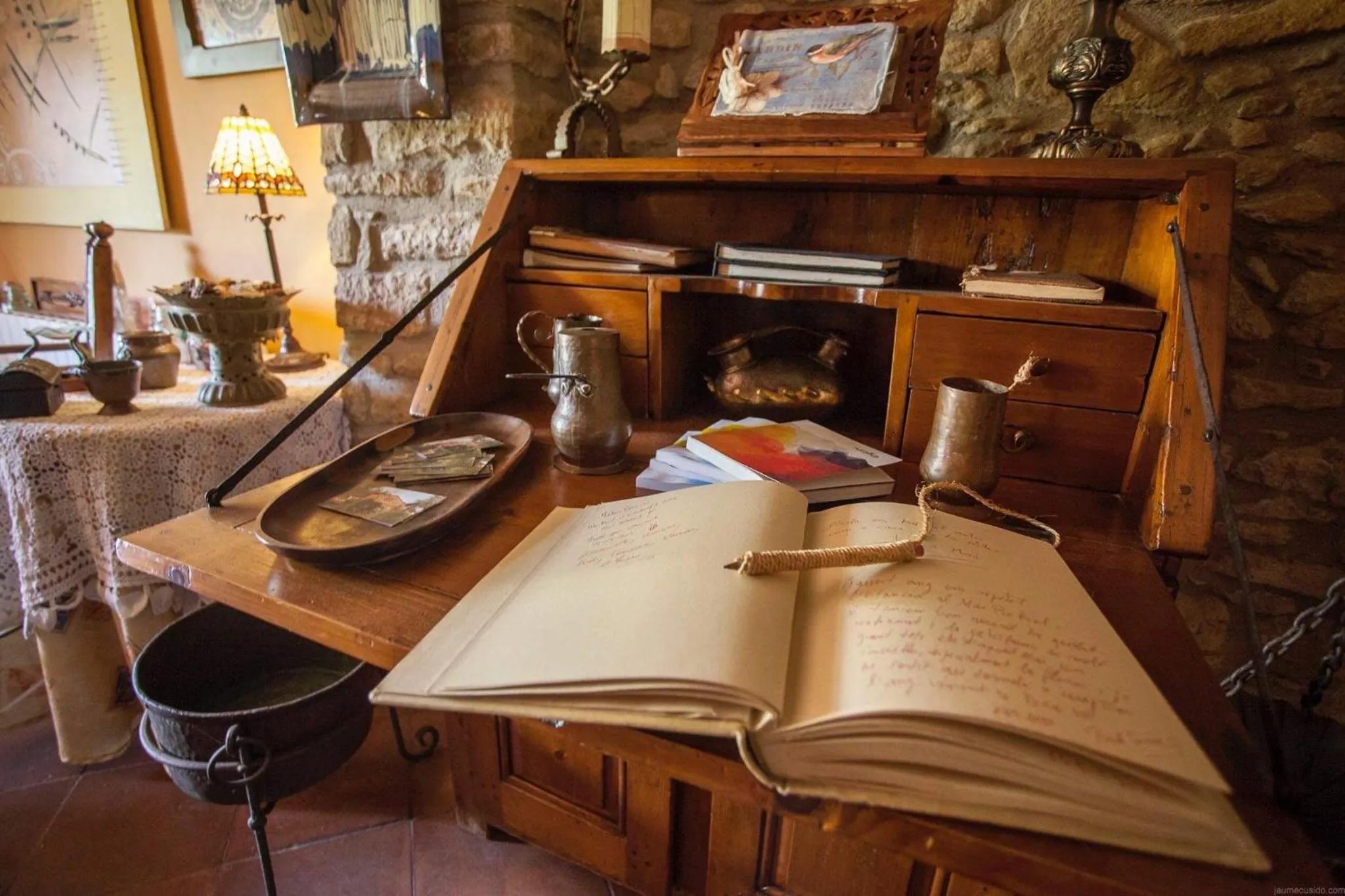 Decorative detail in Hotel Mas Rabiol -Emporda-Only Adults-Eco Hotel