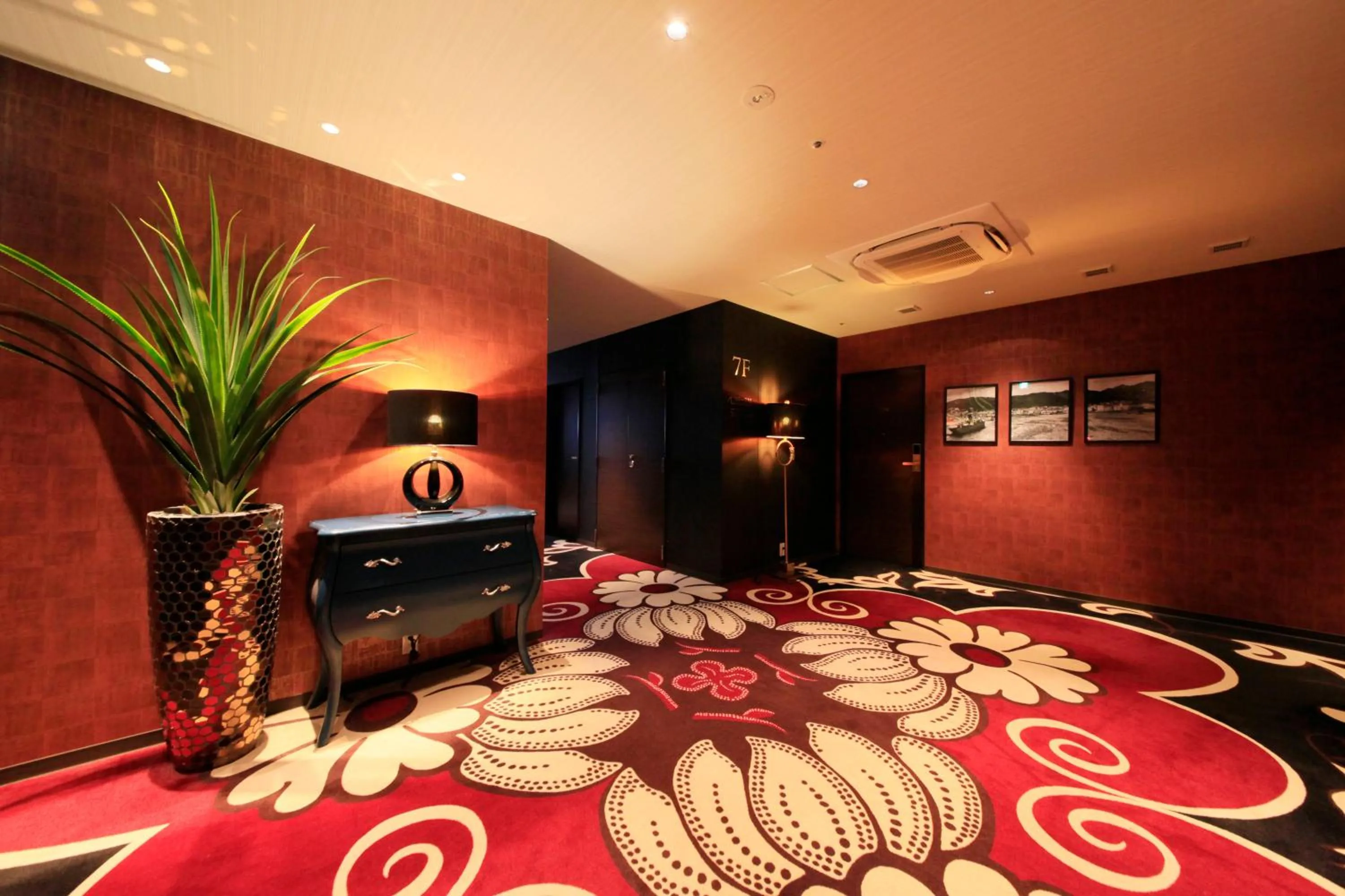 Area and facilities in Centurion Hotel Grand Kobe Station