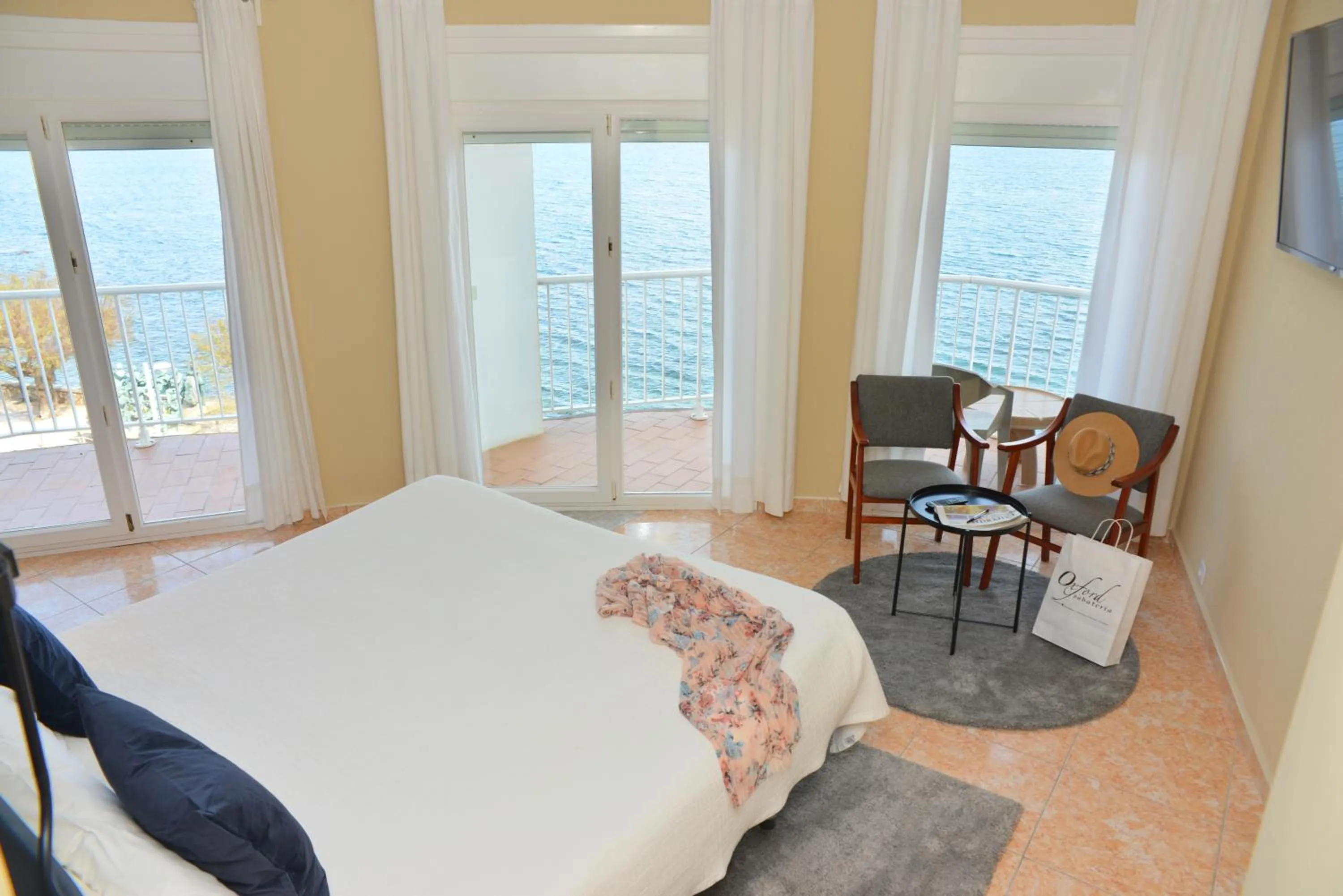 Photo of the whole room, Bed in Rallye Hotel