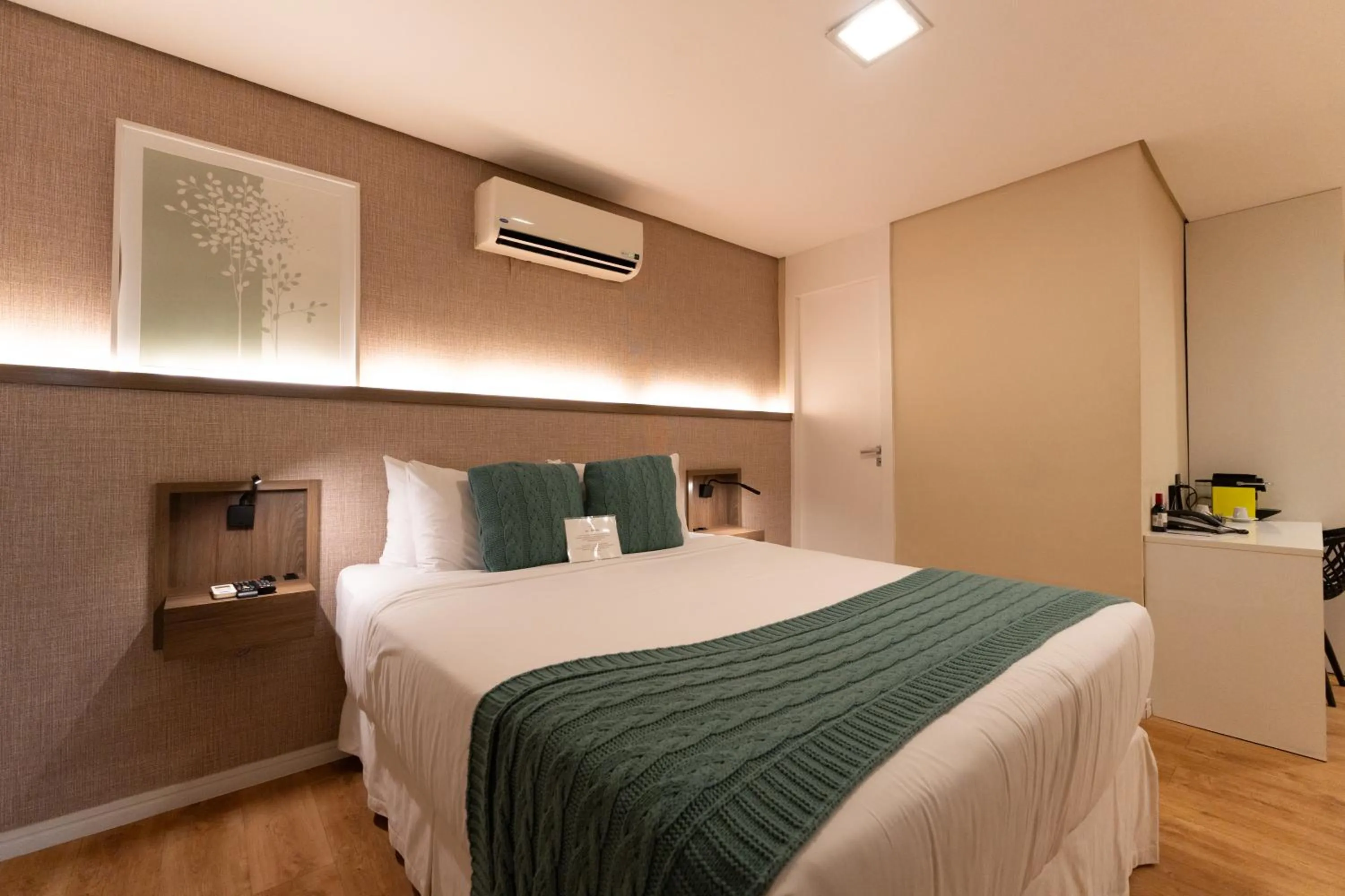 Bed in Hotel Heritage