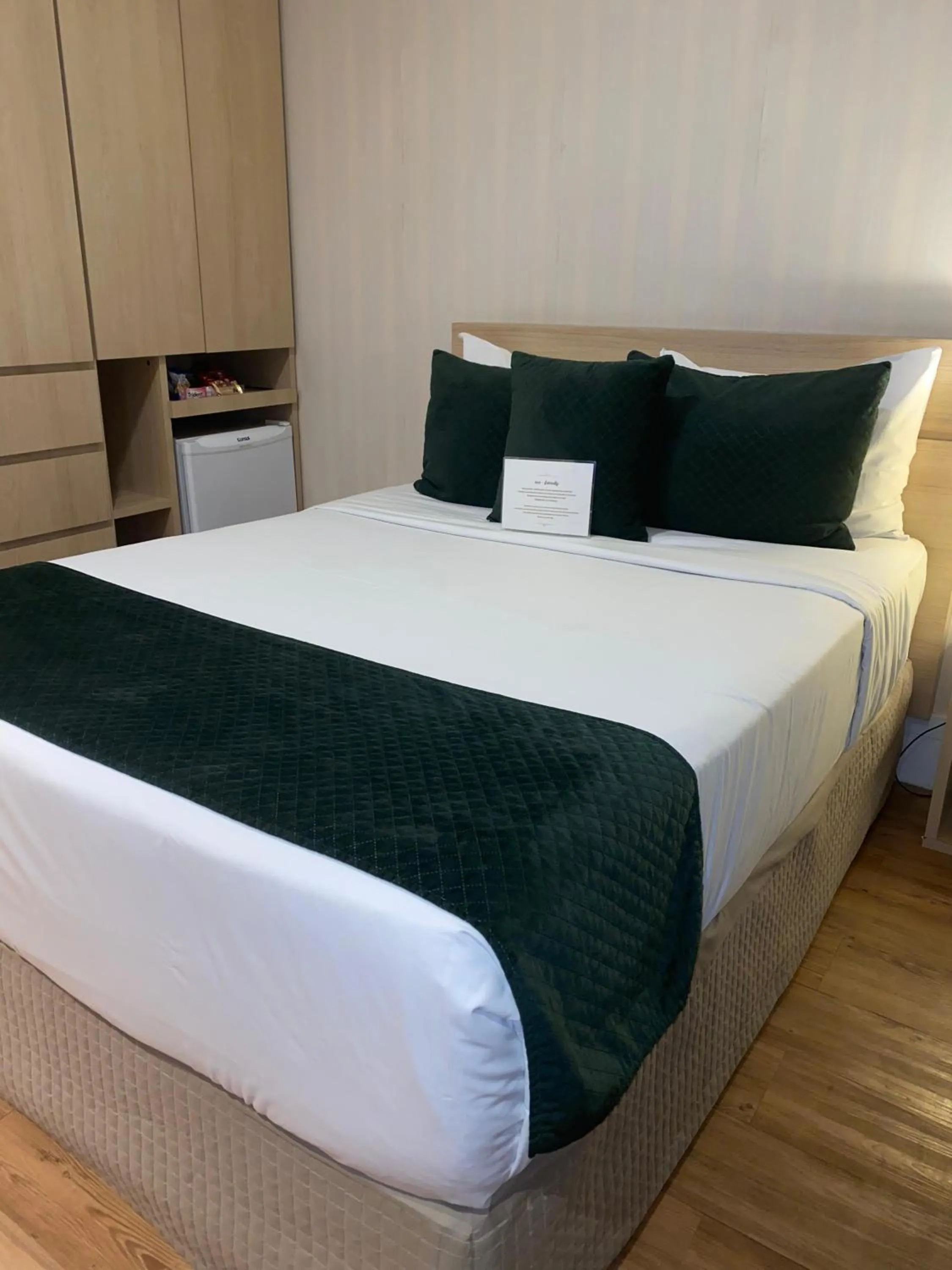 Bed in Hotel Heritage