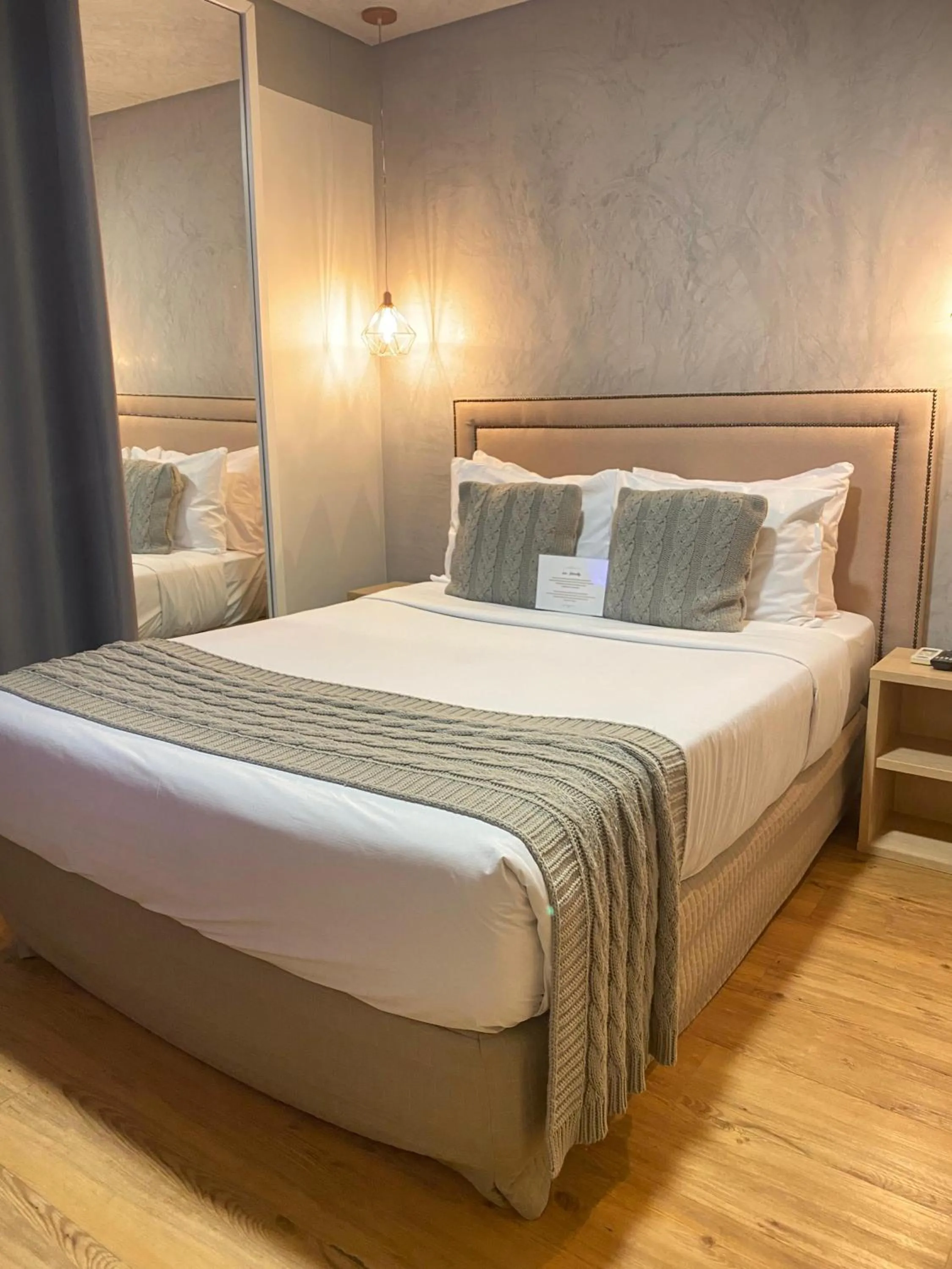 Bed in Hotel Heritage