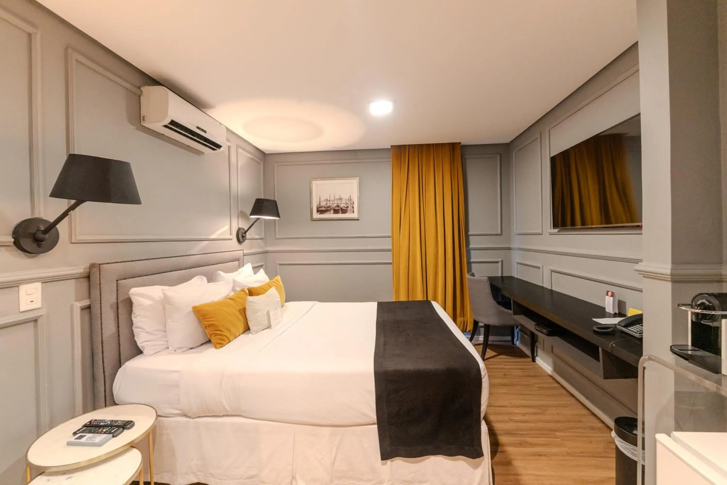 Premium Double Room - single occupancy in Hotel Heritage Premium Double Room - single occupancy in Hotel Heritage