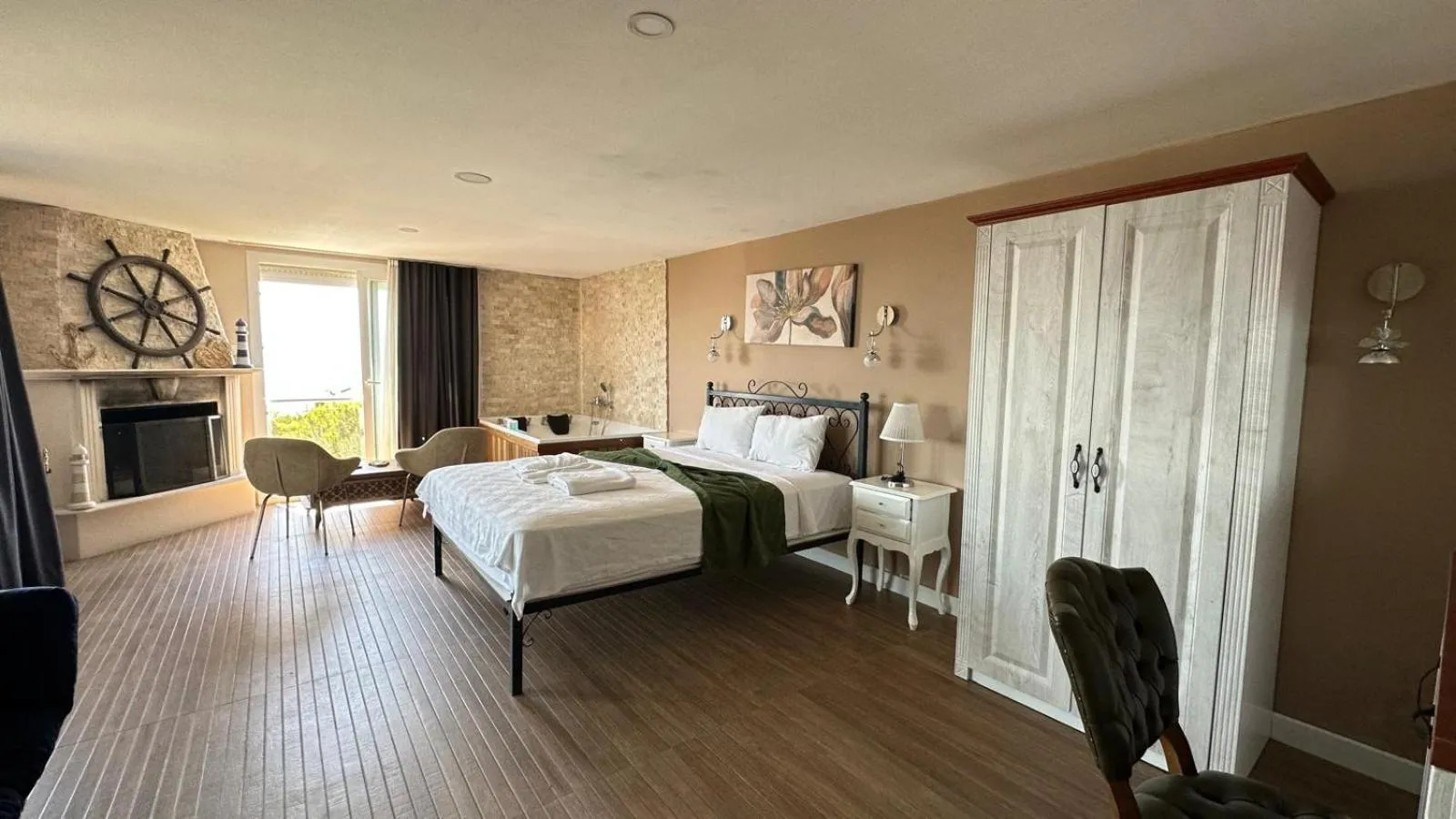 Bed in Aden Boutique Otel