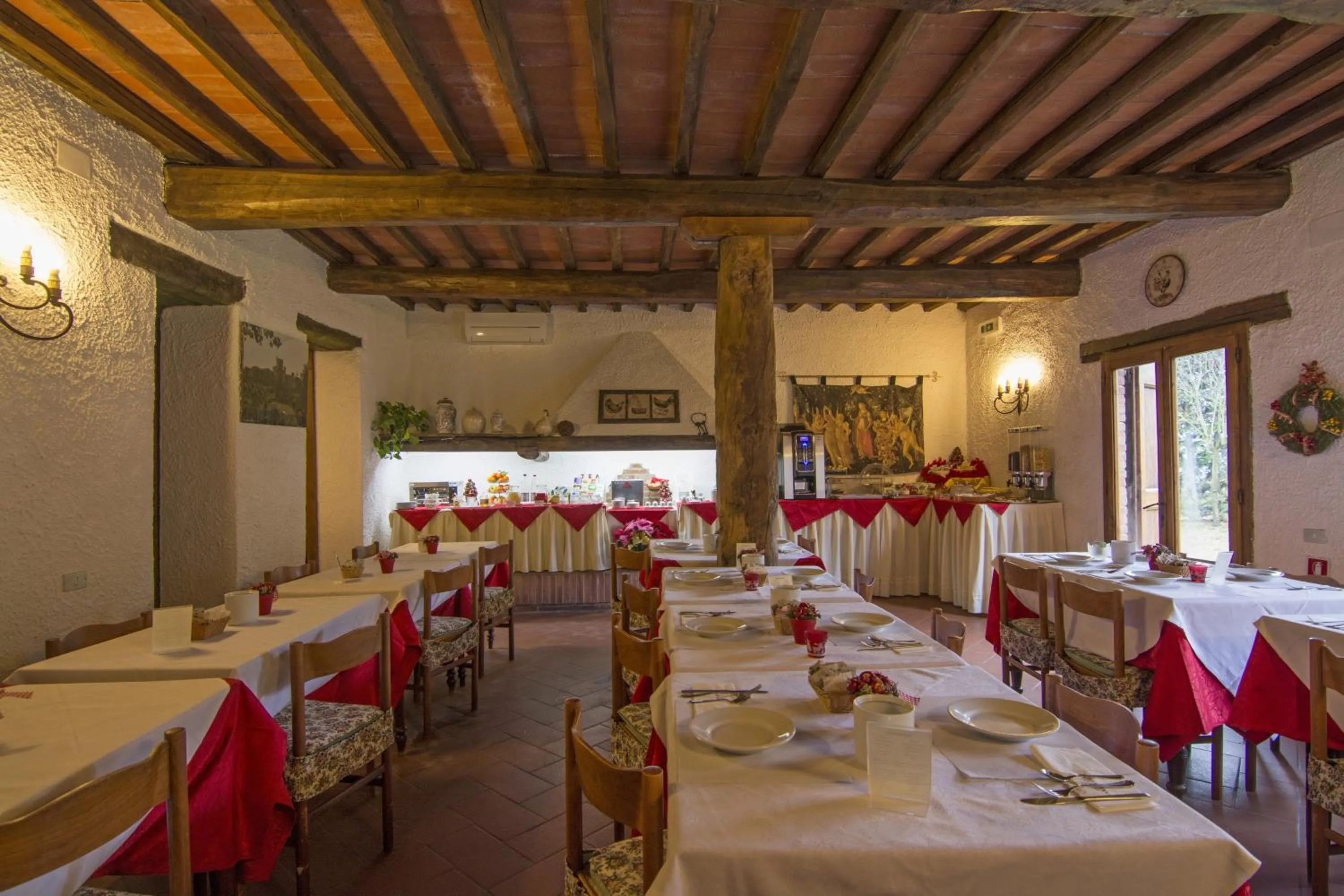 Restaurant/places to eat in Hotel Colle Etrusco Salivolpi