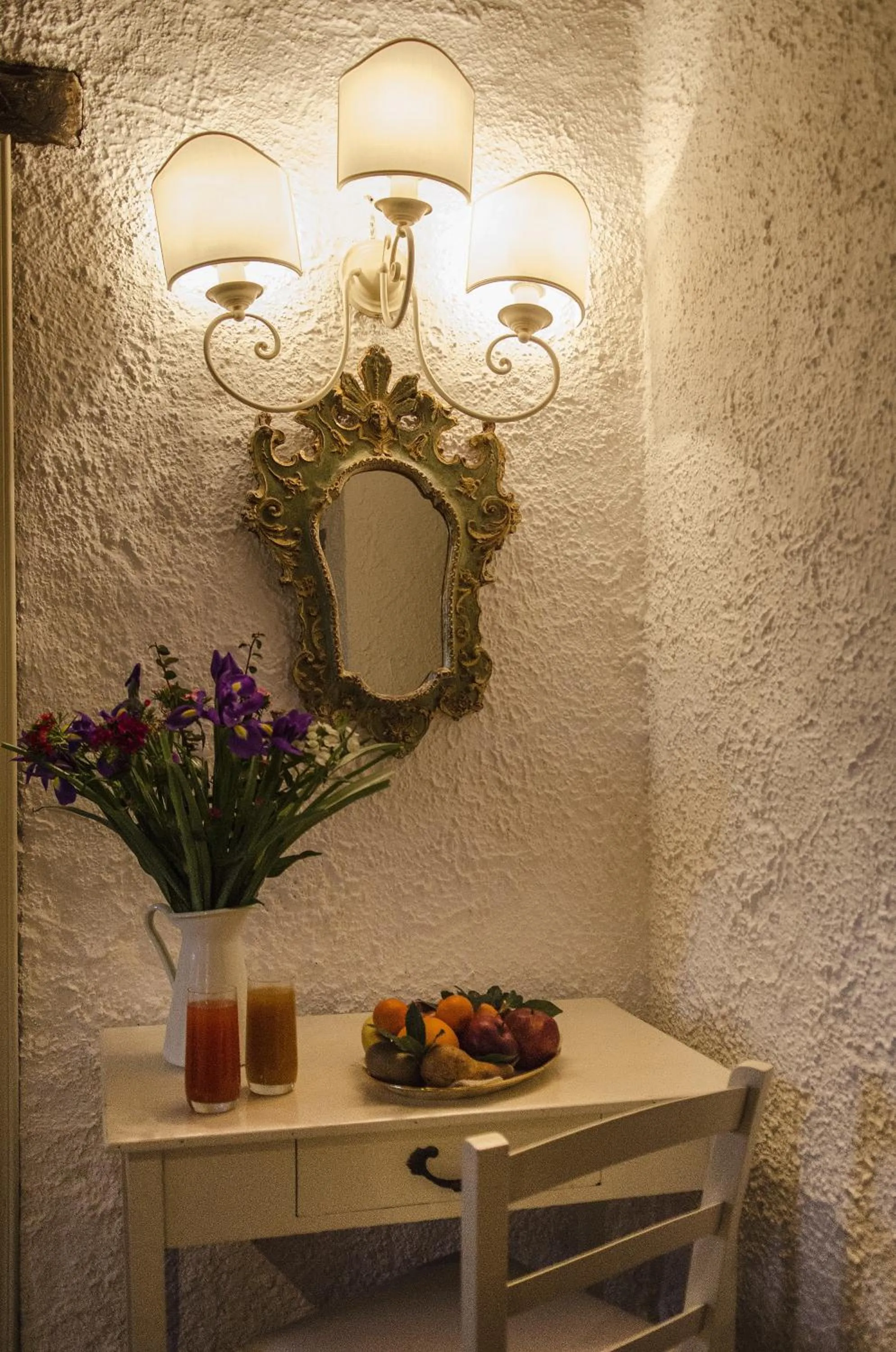 Decorative detail in Hotel Colle Etrusco Salivolpi