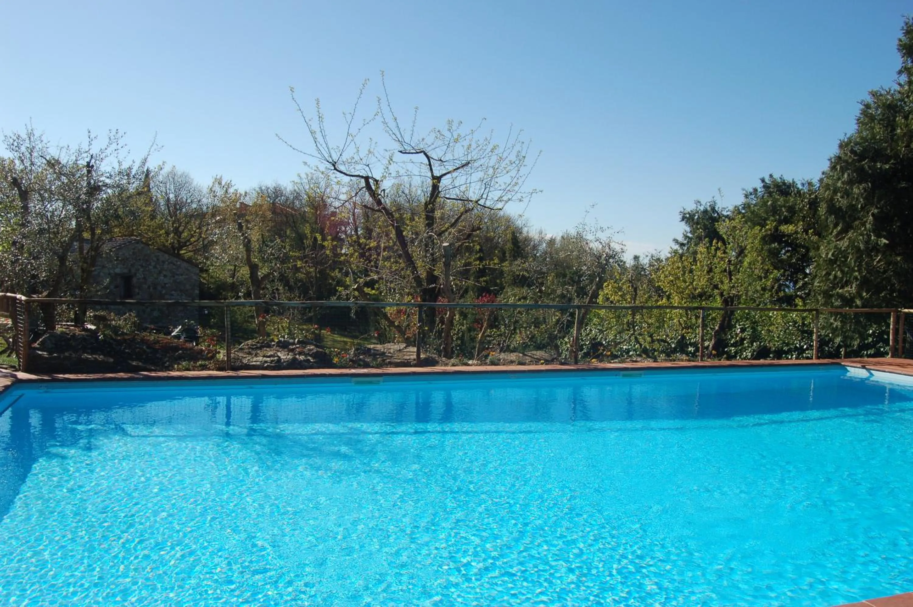 Swimming pool in Hotel Colle Etrusco Salivolpi