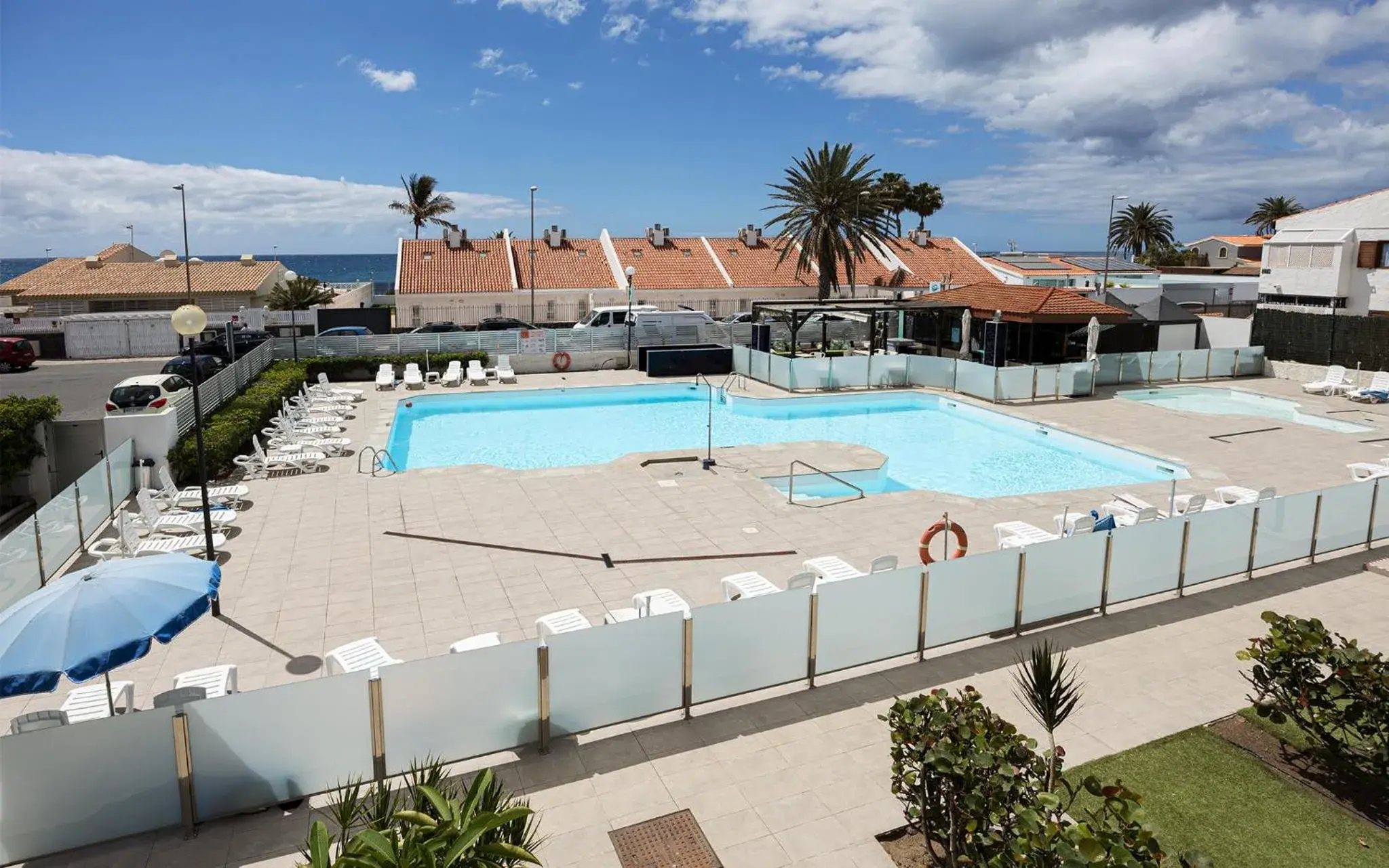 Swimming pool in Smartr Maspalomas Corinto Swimming pool in Smartr Maspalomas Corinto