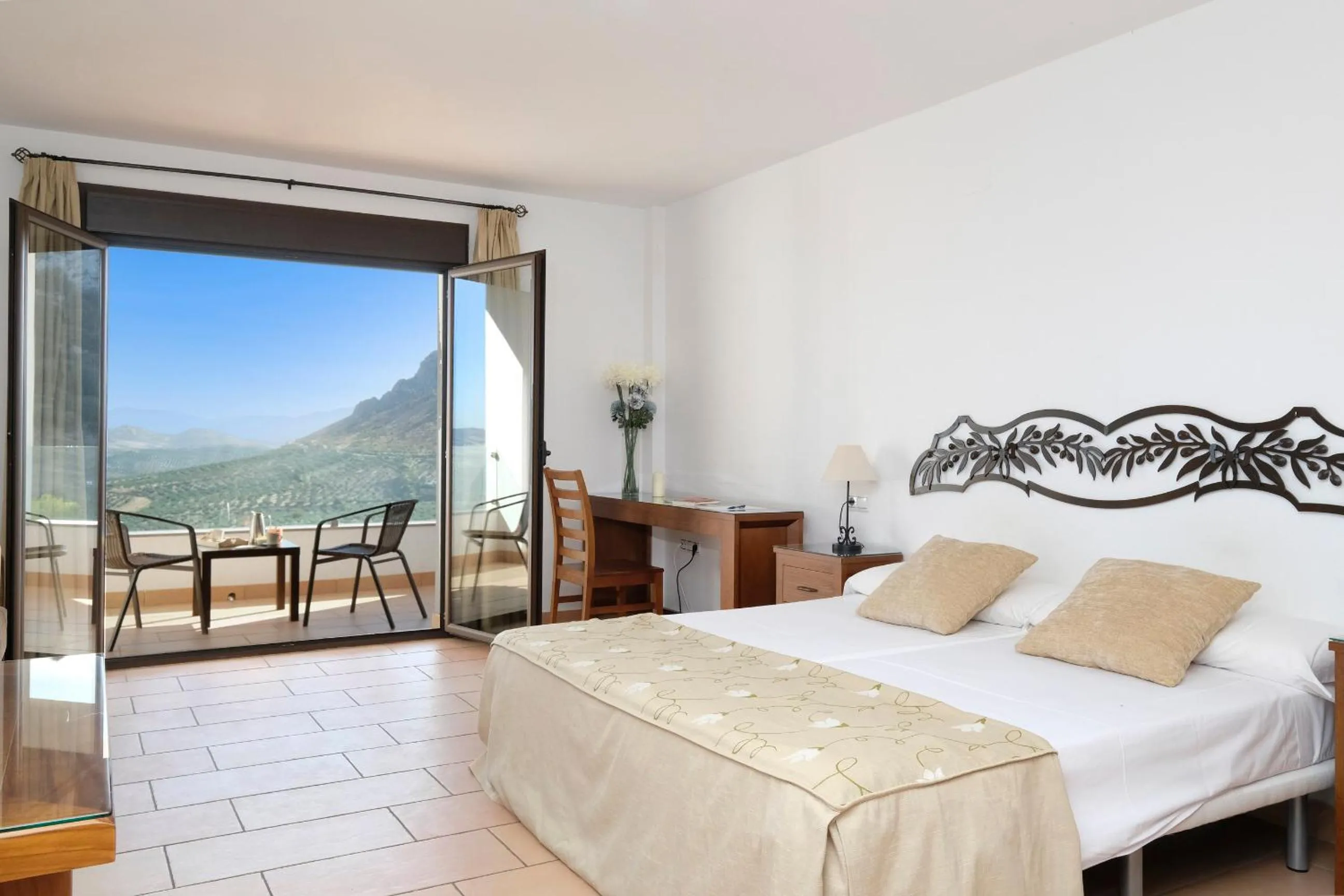 Bedroom, Bed in Los Castillarejos Apartamentos Rurales