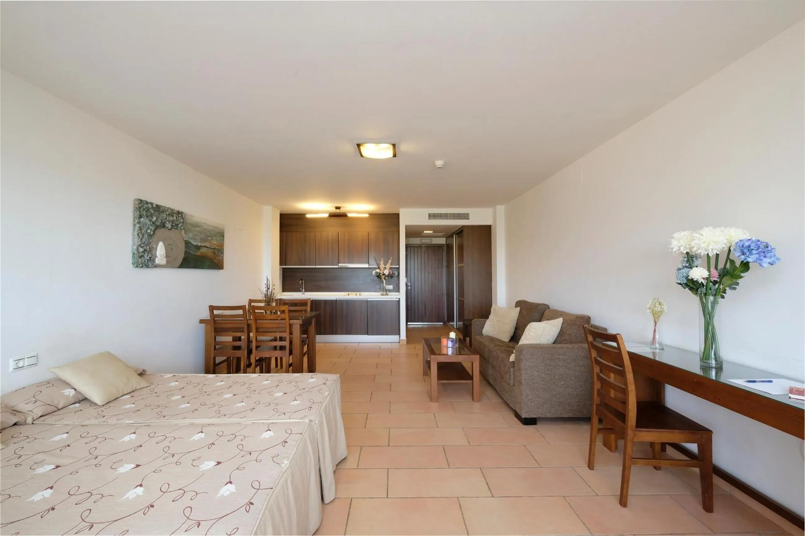 Photo of the whole room, Bed in Los Castillarejos Apartamentos Rurales