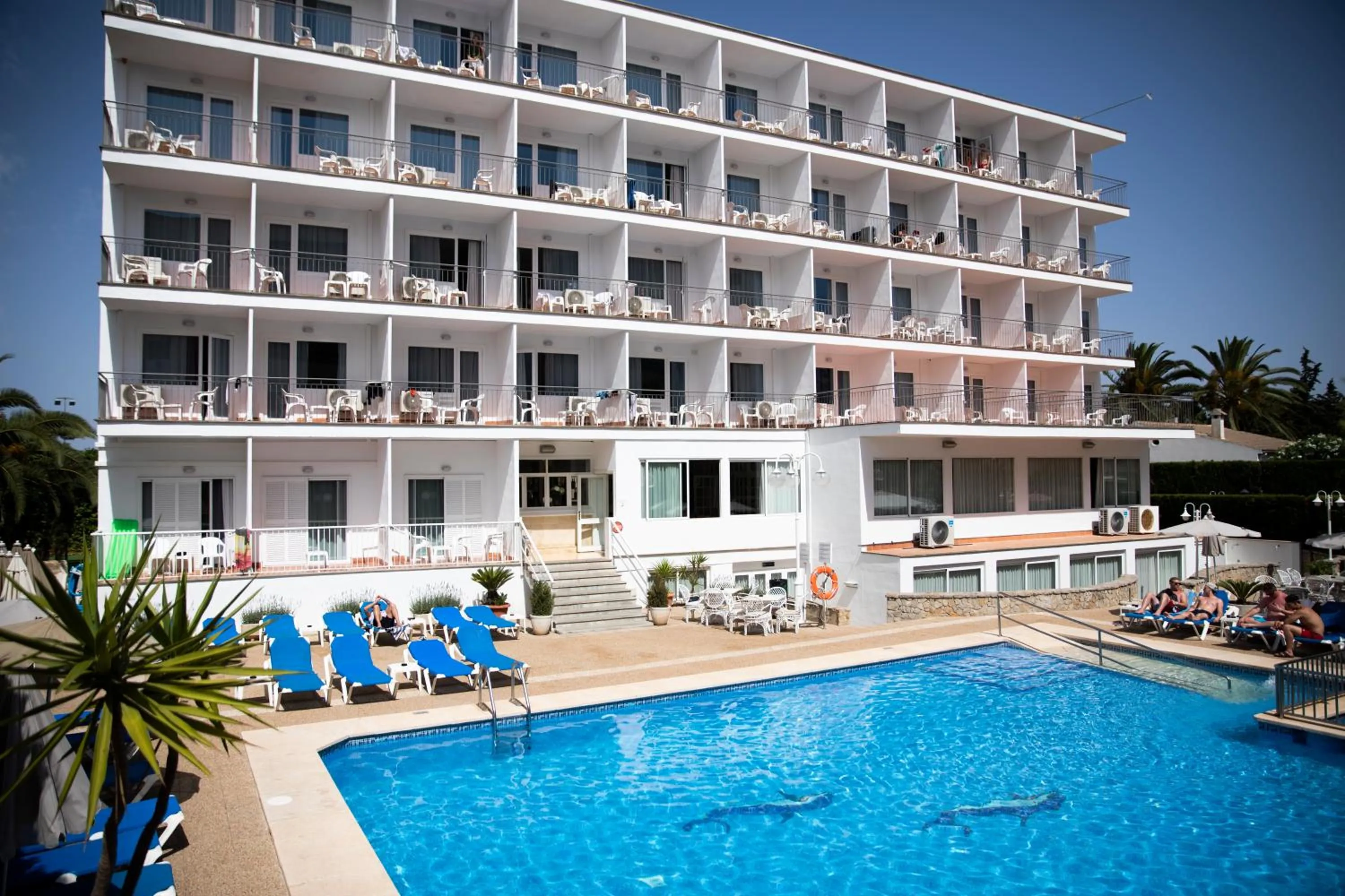 Swimming pool in Hotel Don Miguel Playa