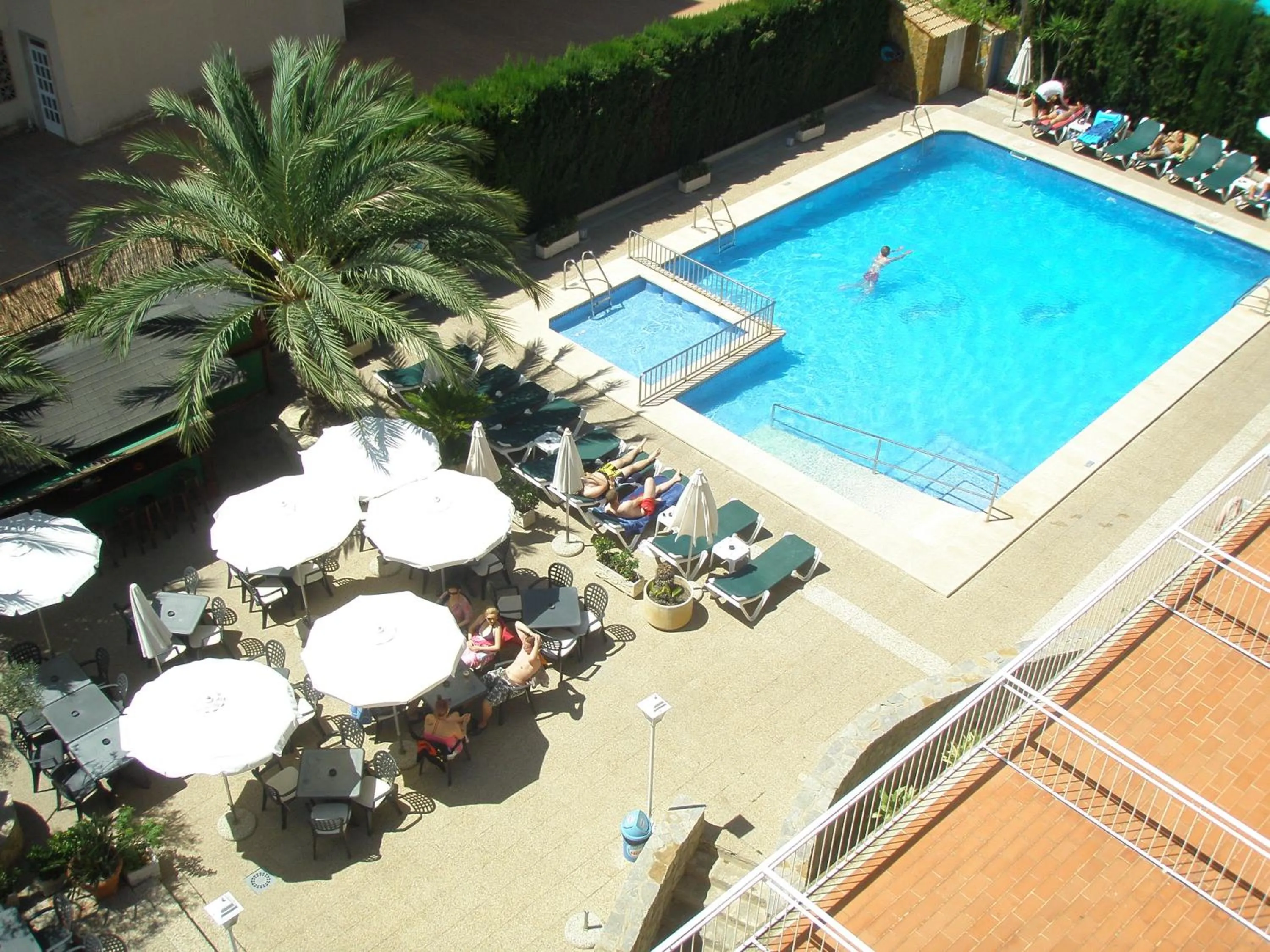 Swimming pool in Hotel Don Miguel Playa