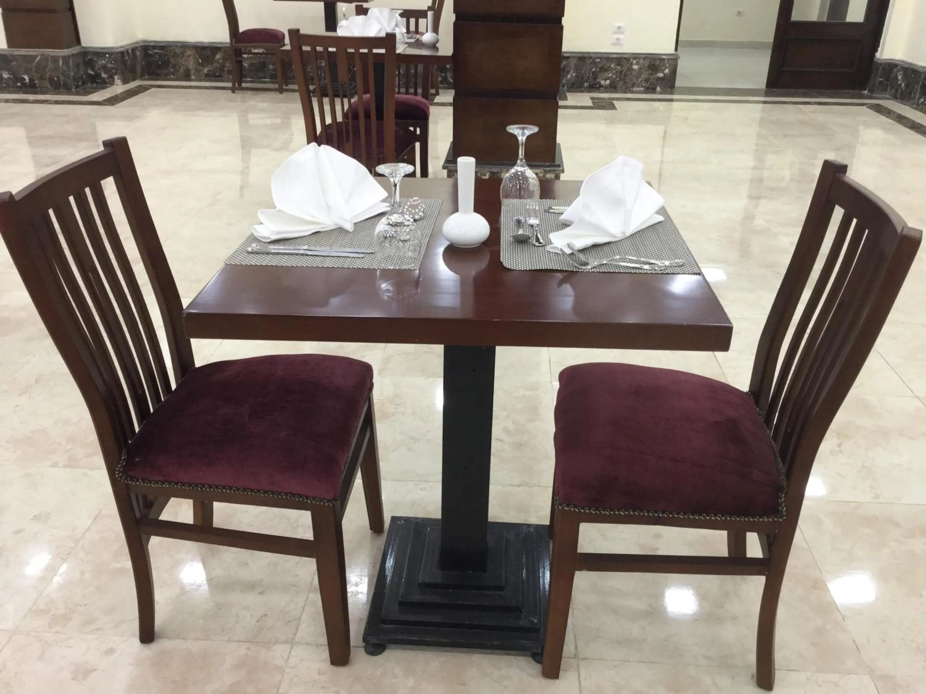 Restaurant/places to eat in Jewel Inn Beni Suef