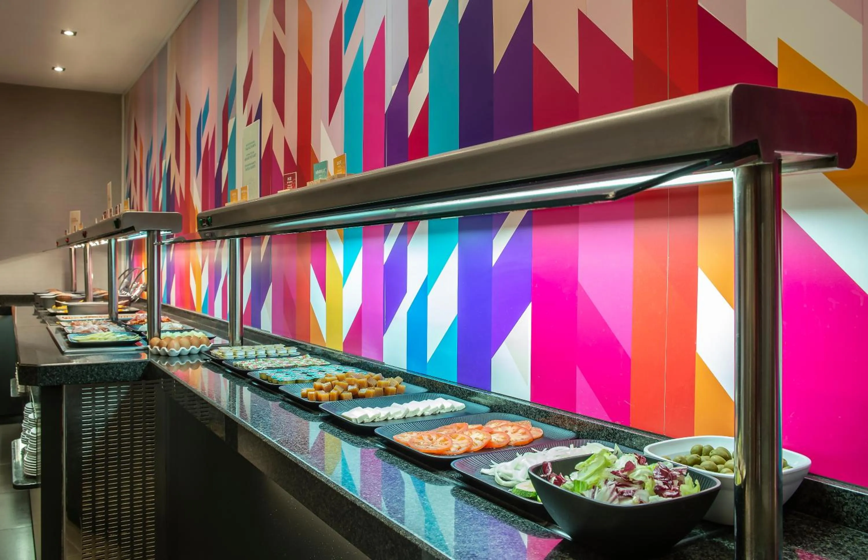 Restaurant/places to eat in Allegro Granada