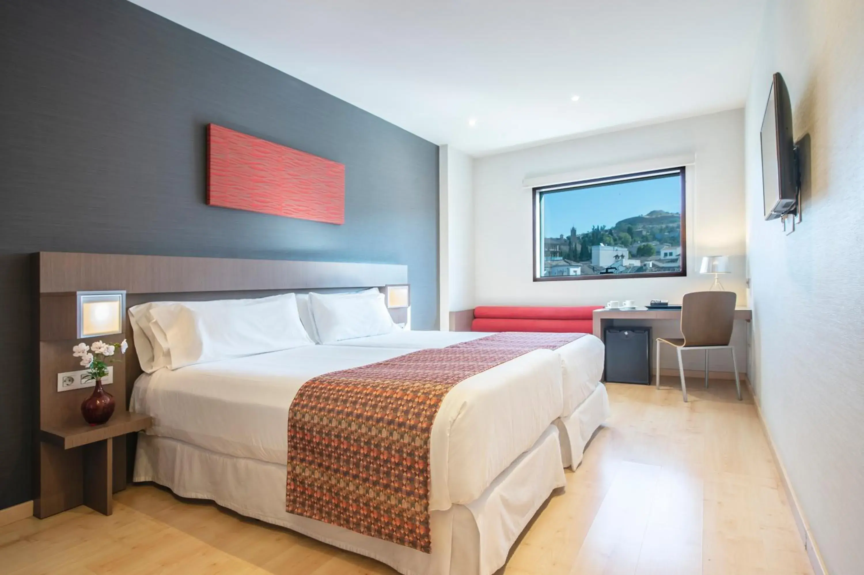 Photo of the whole room, Bed in Allegro Granada Photo of the whole room, Bed in Allegro Granada