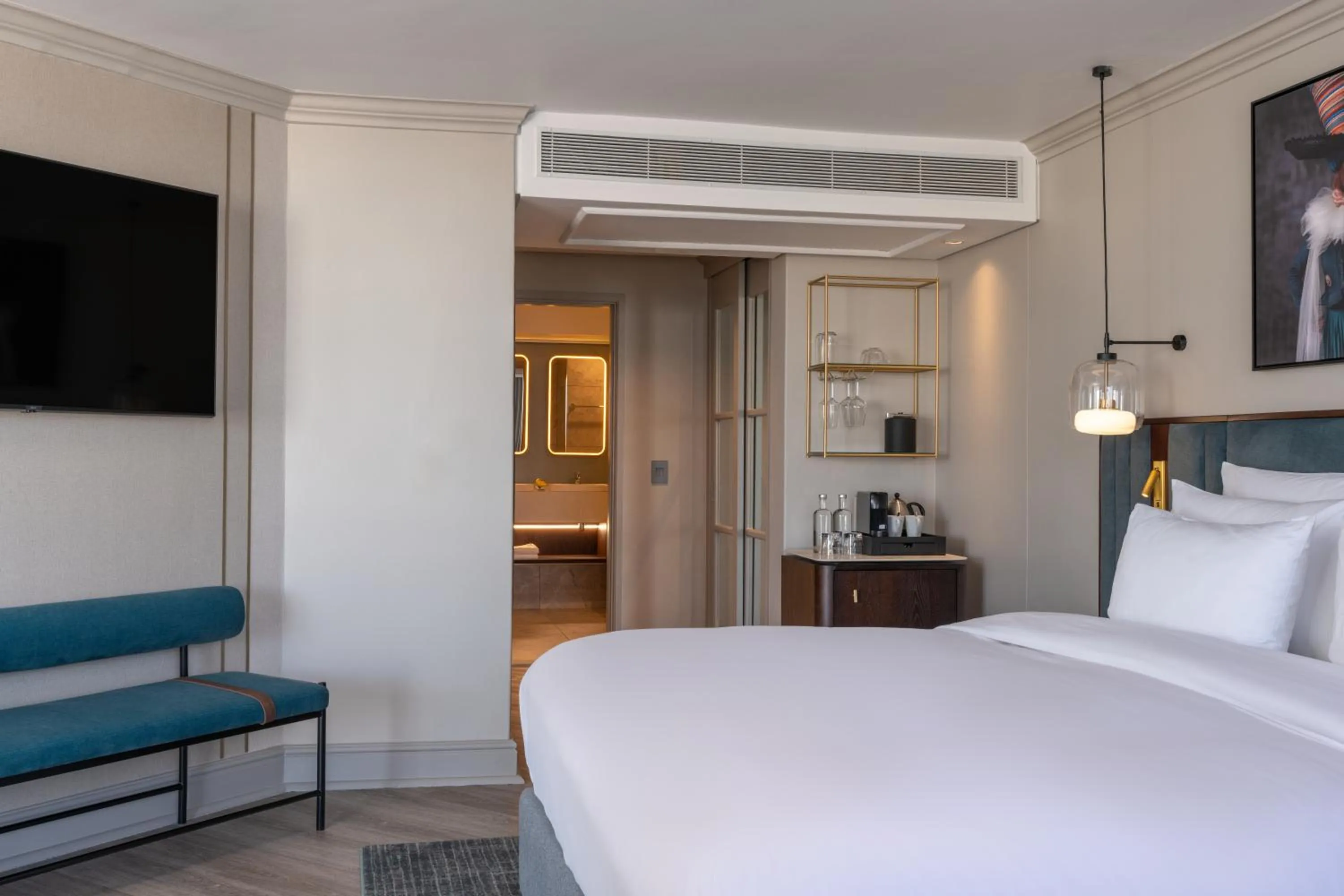 Bedroom, Bed in Radisson Collection Hotel, Waterfront Cape Town