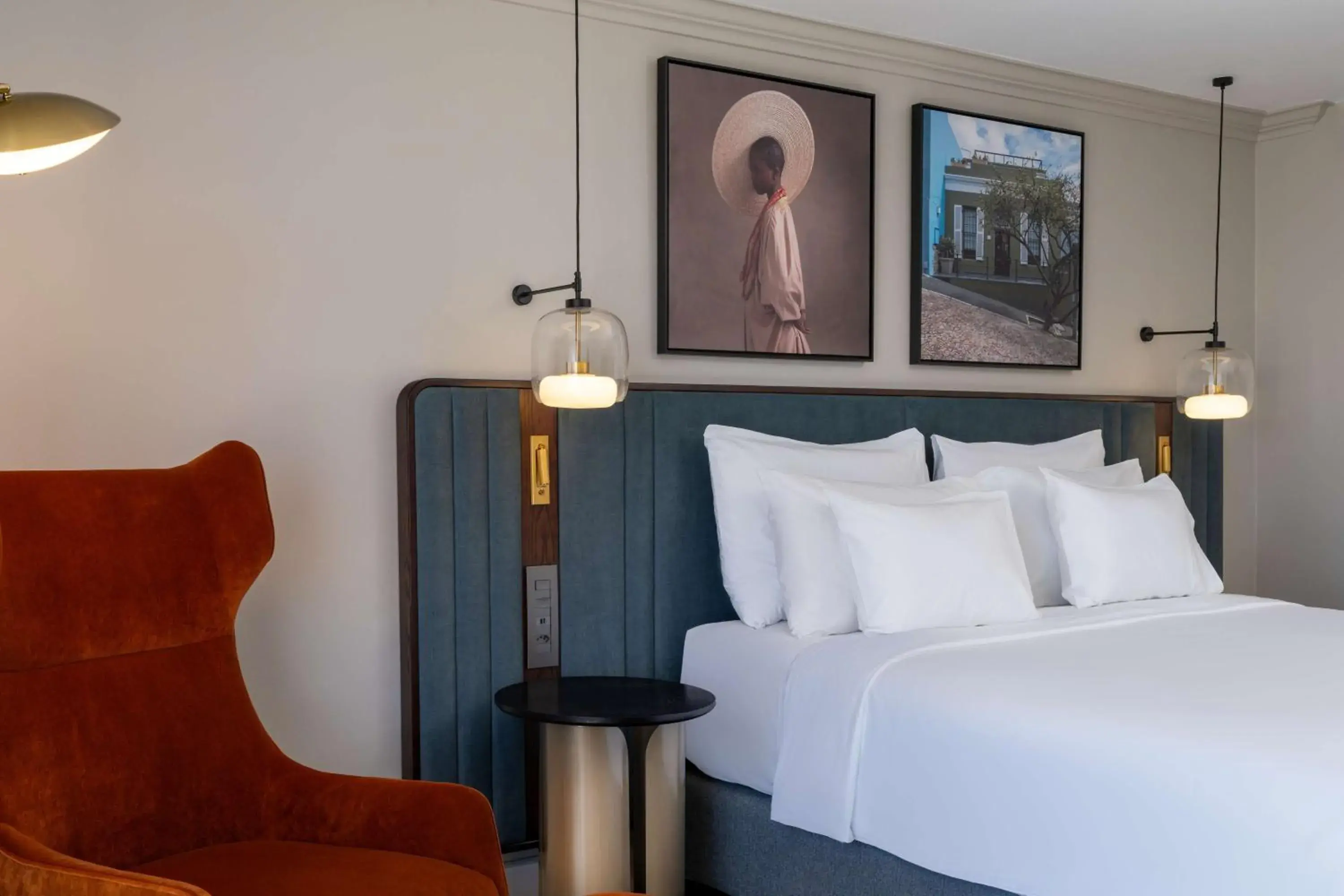 Bedroom, Bed in Radisson Collection Hotel, Waterfront Cape Town Bedroom, Bed in Radisson Collection Hotel, Waterfront Cape Town