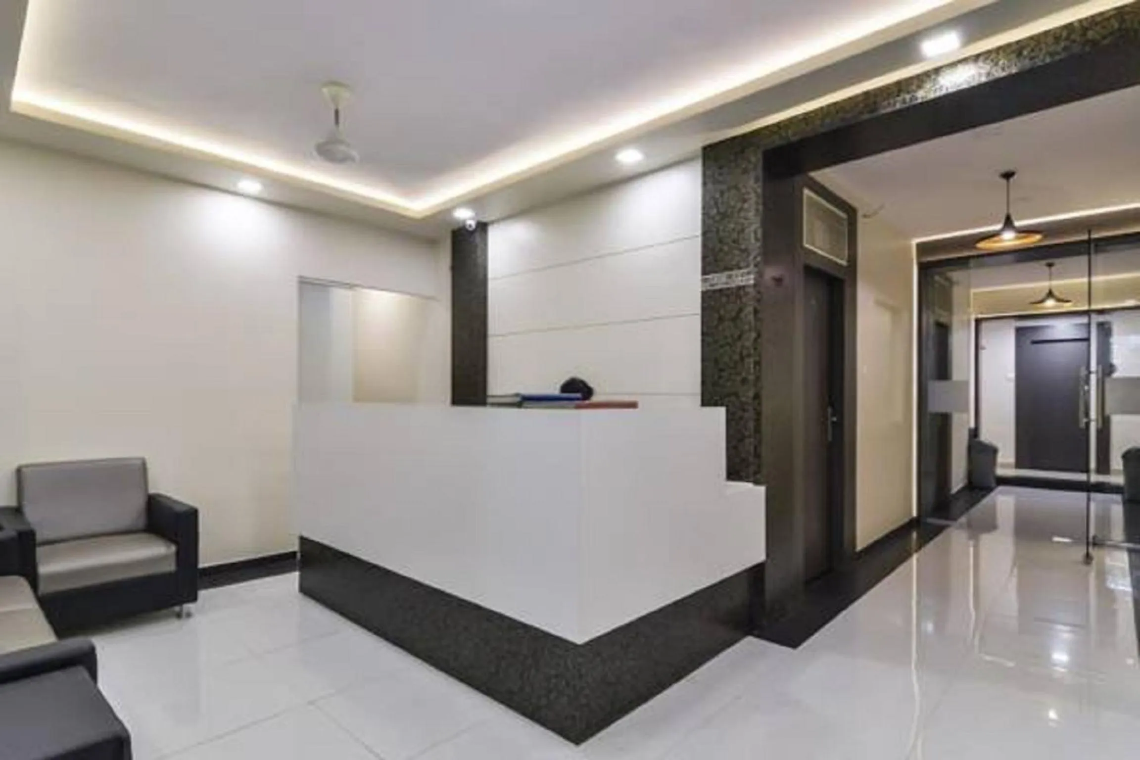 Lobby or reception in Hotel Aroma- Dadar