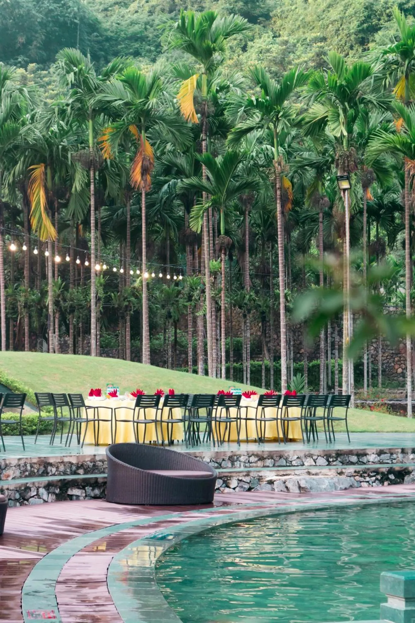 Swimming pool in Thung Nham Resort