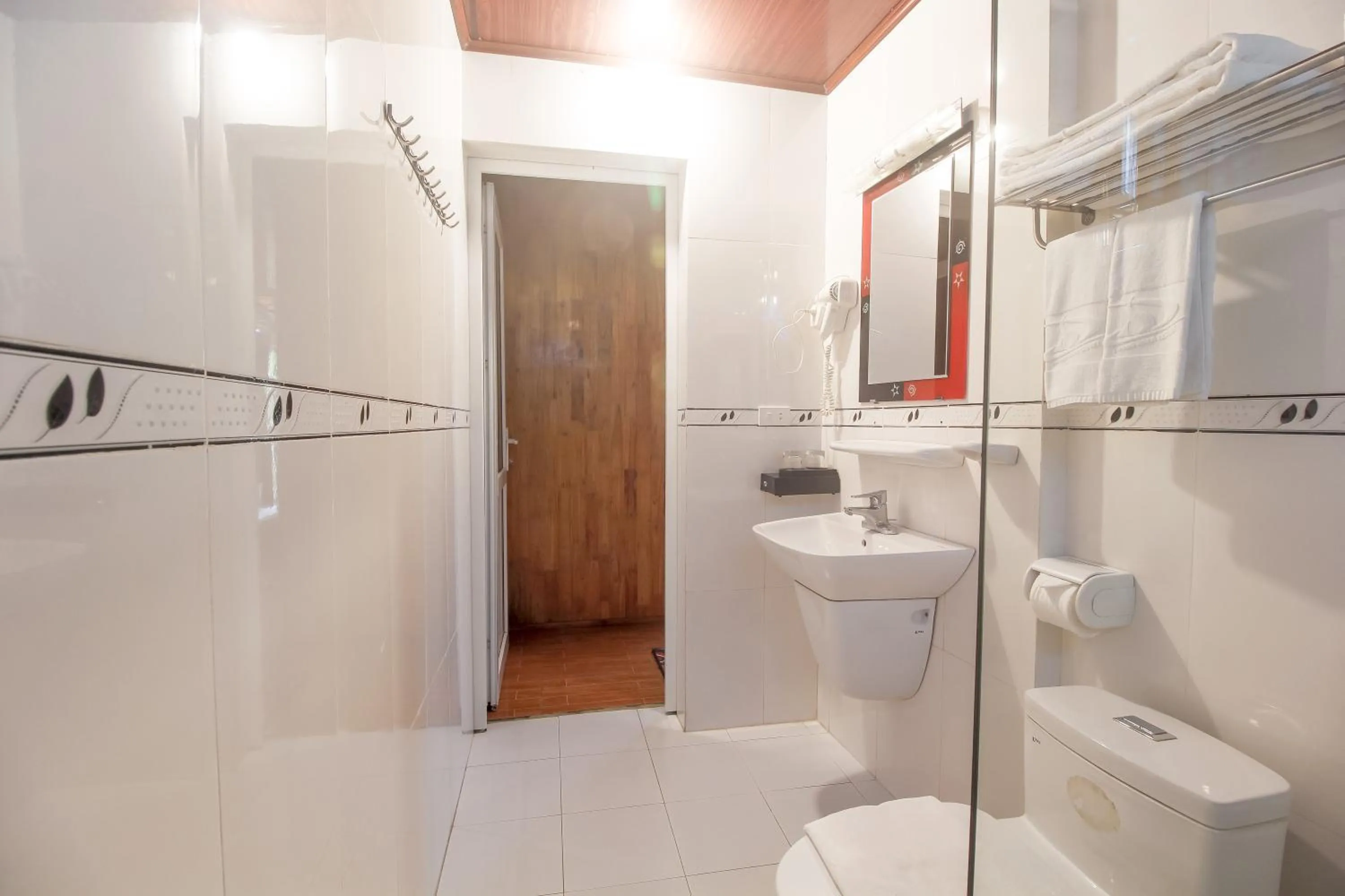 Toilet in Thung Nham Resort