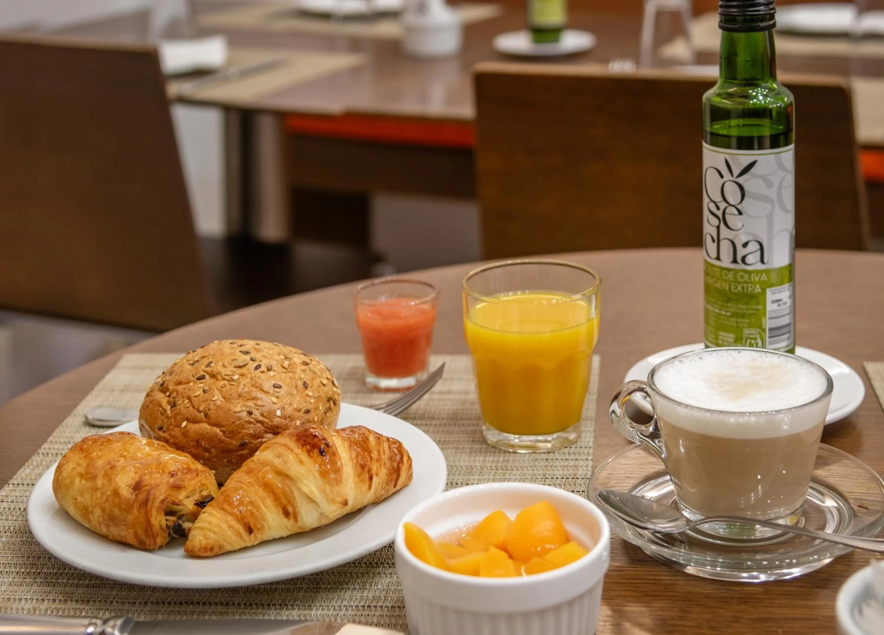 Breakfast in BYPILLOW Tiento