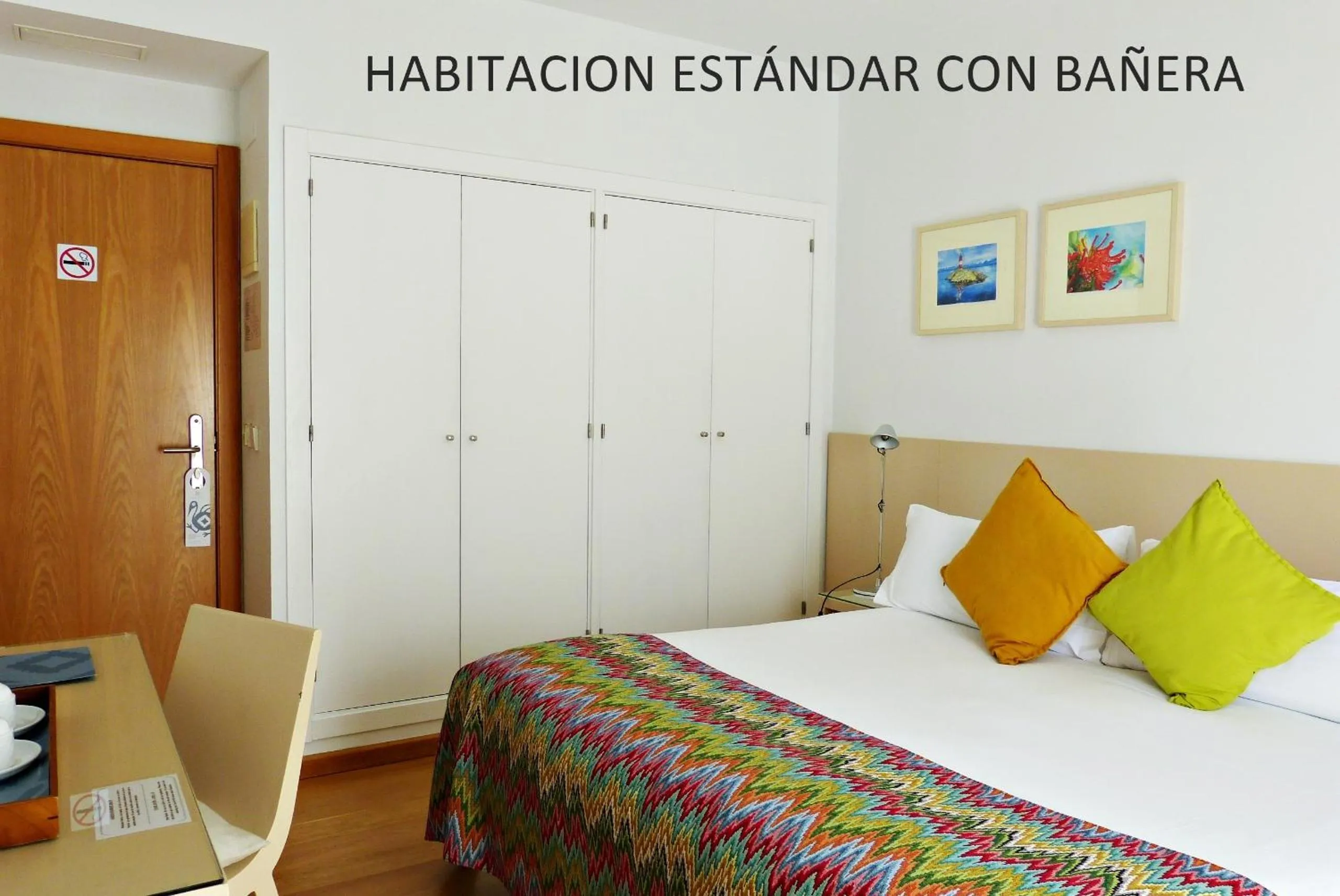 Bedroom, Bed in Hotel Apartamentos Patagonia Sur
