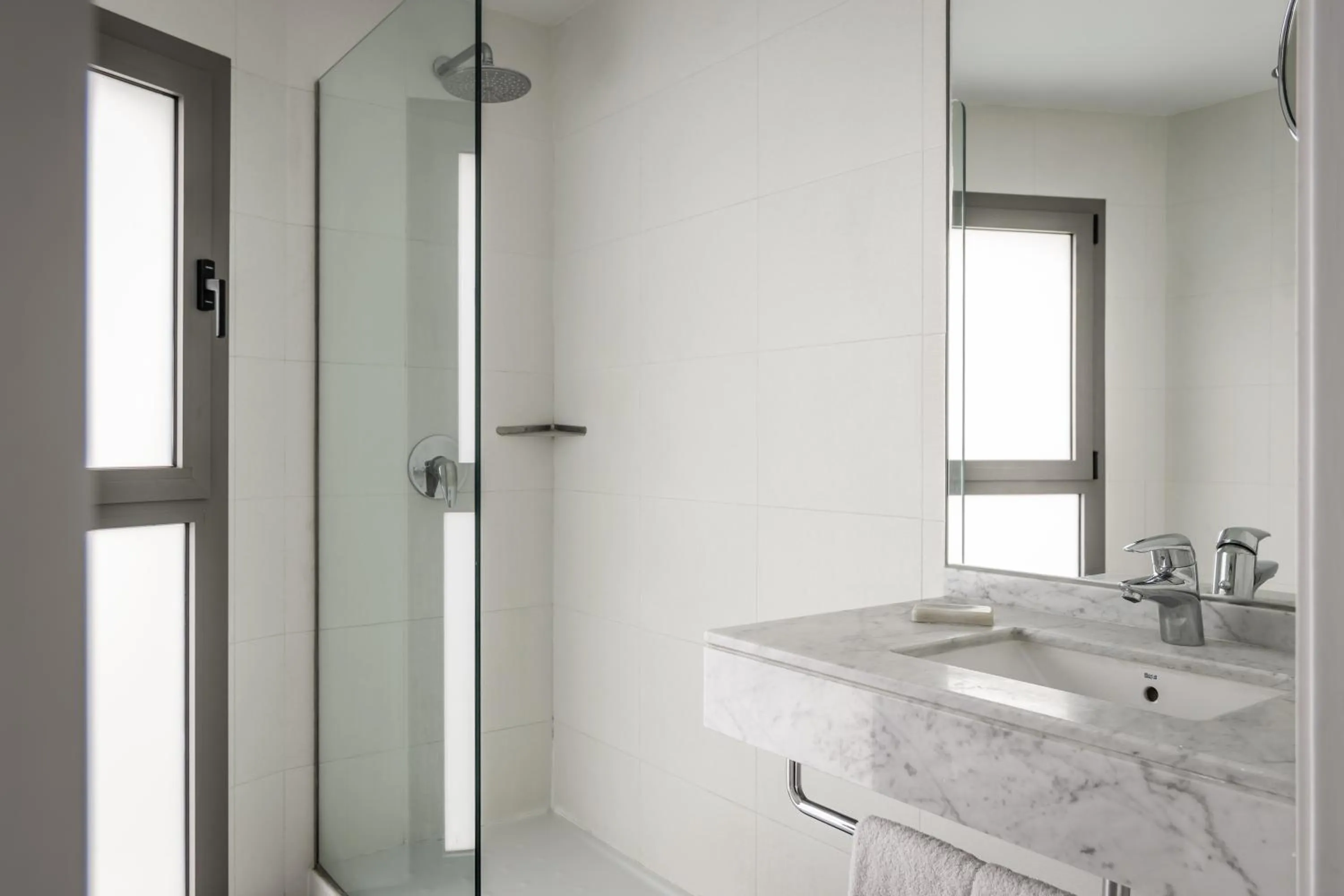 Bathroom in BYPILLOW Tiento