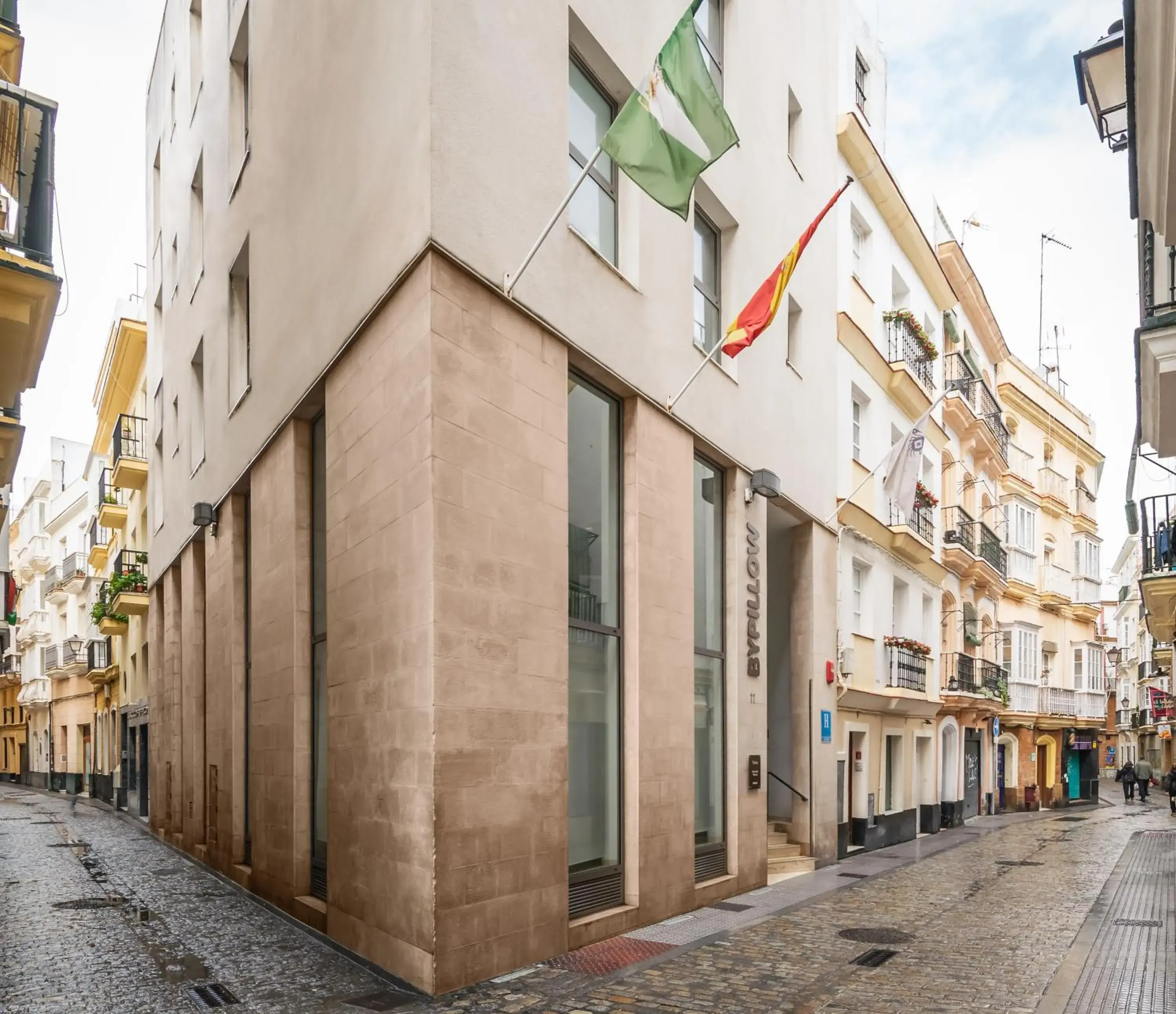 Facade/entrance in BYPILLOW Tiento Facade/entrance in BYPILLOW Tiento