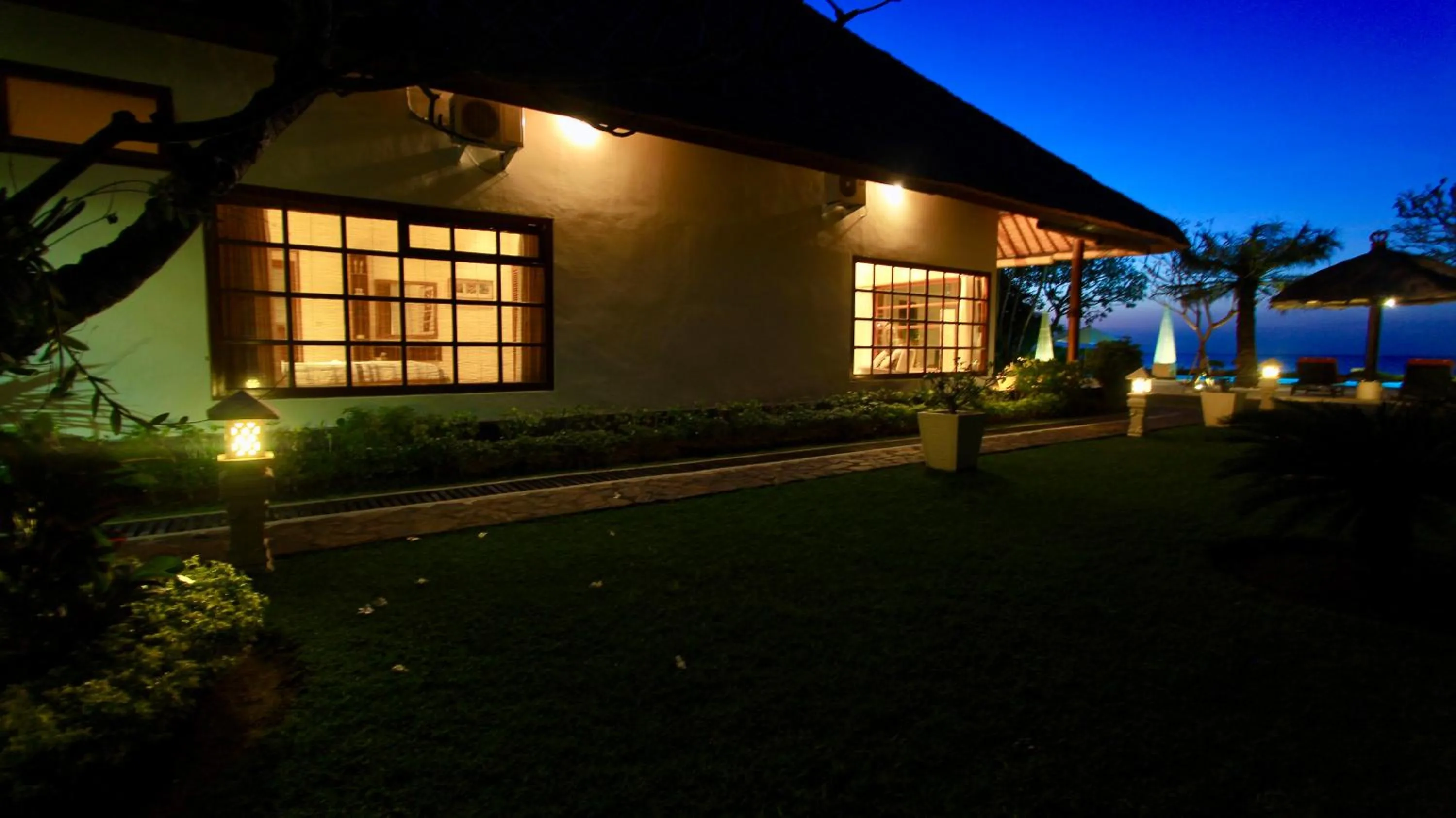Villa Surgawi