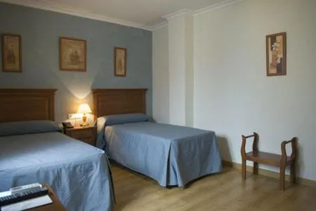 Photo of the whole room, Bed in Hotel Esmeralda