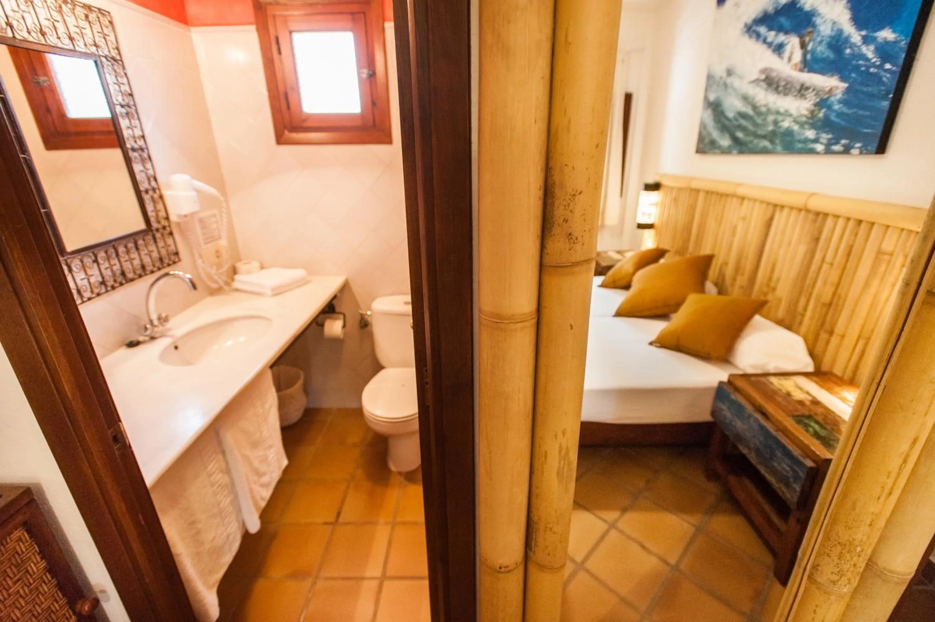 Photo of the whole room in 100% Fun