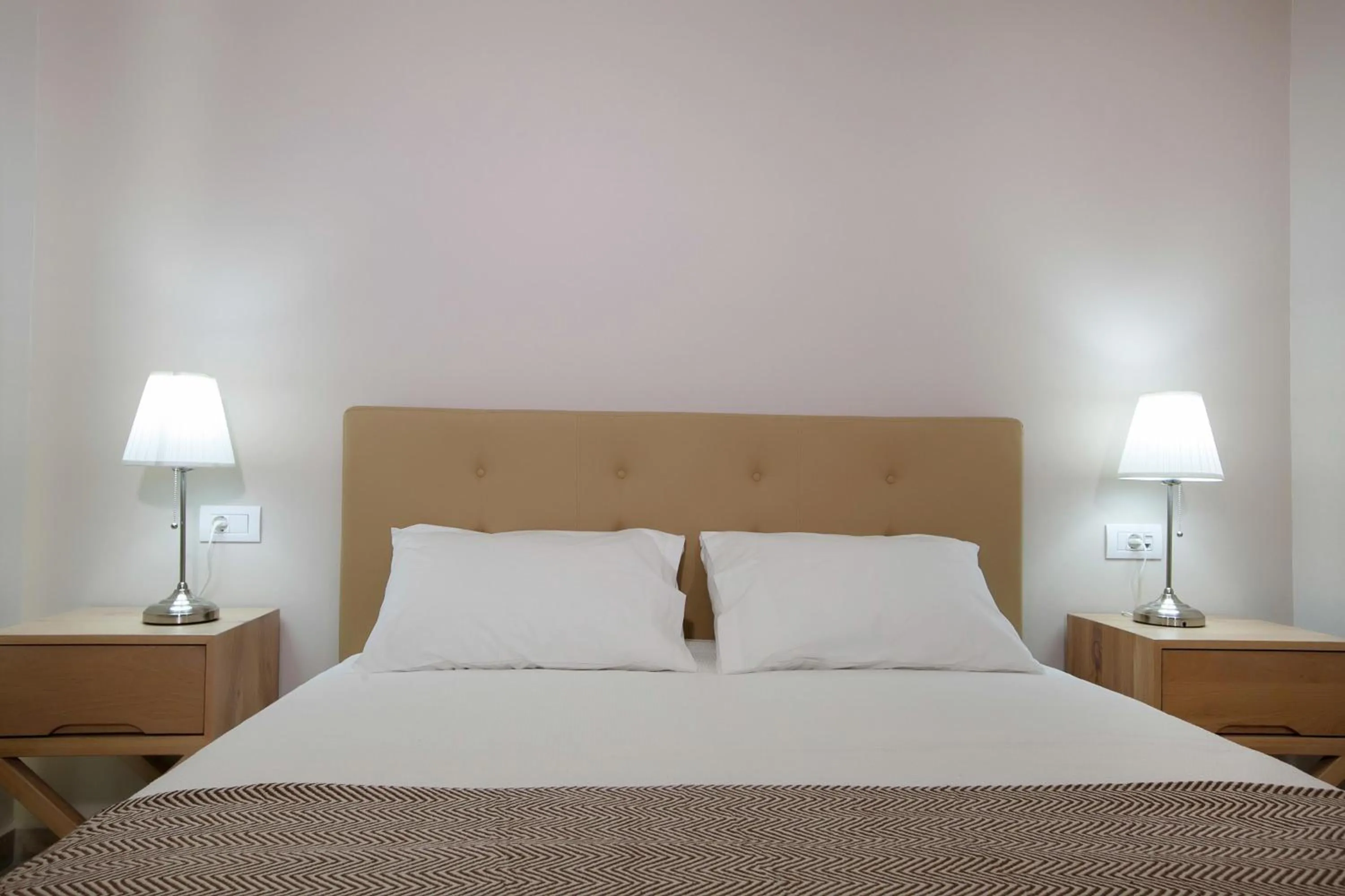 Bedroom, Bed in Zante Suites