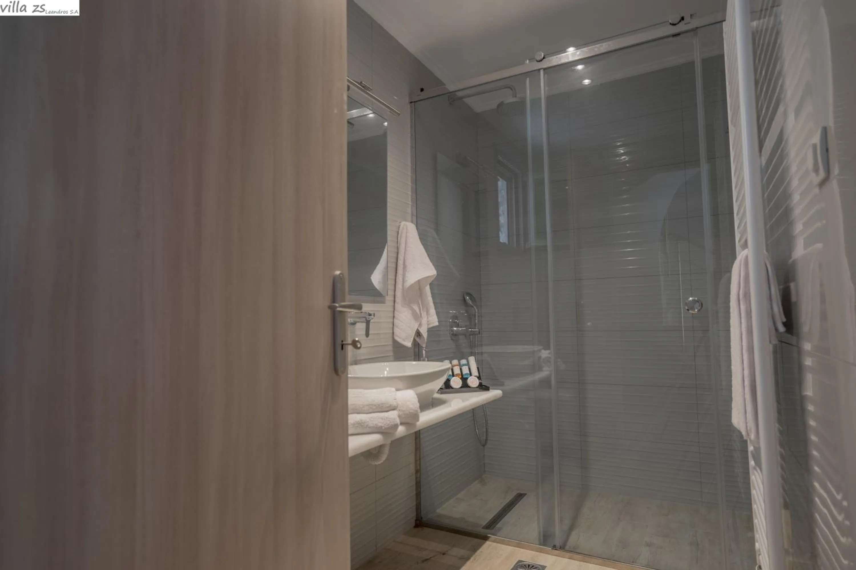 Bathroom in Zante Suites